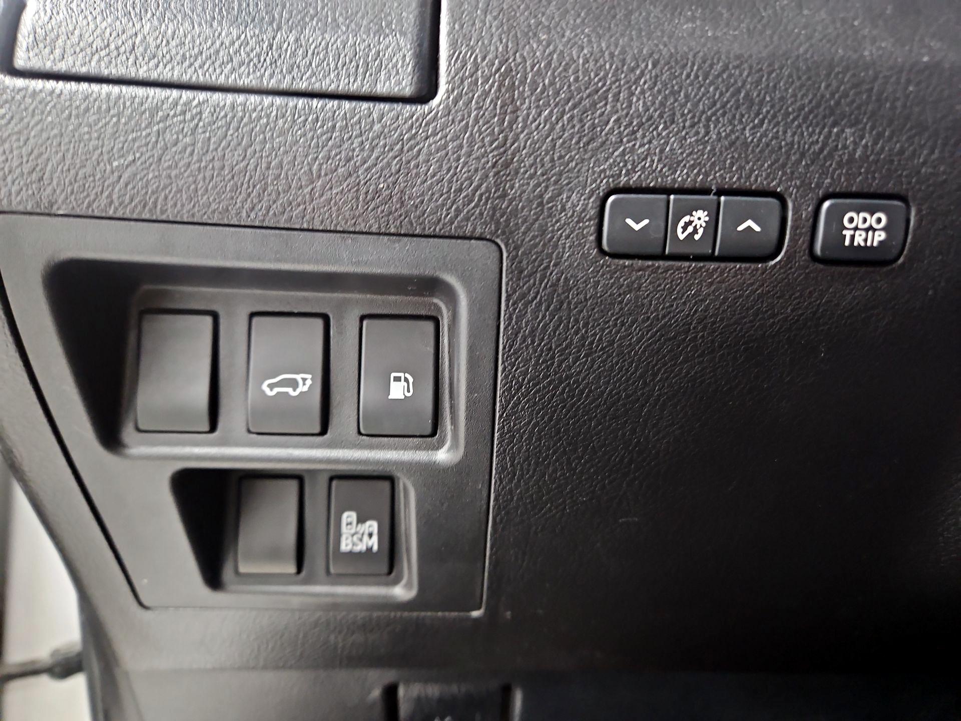 Thumbnail: 2015 Lexus RX - 13