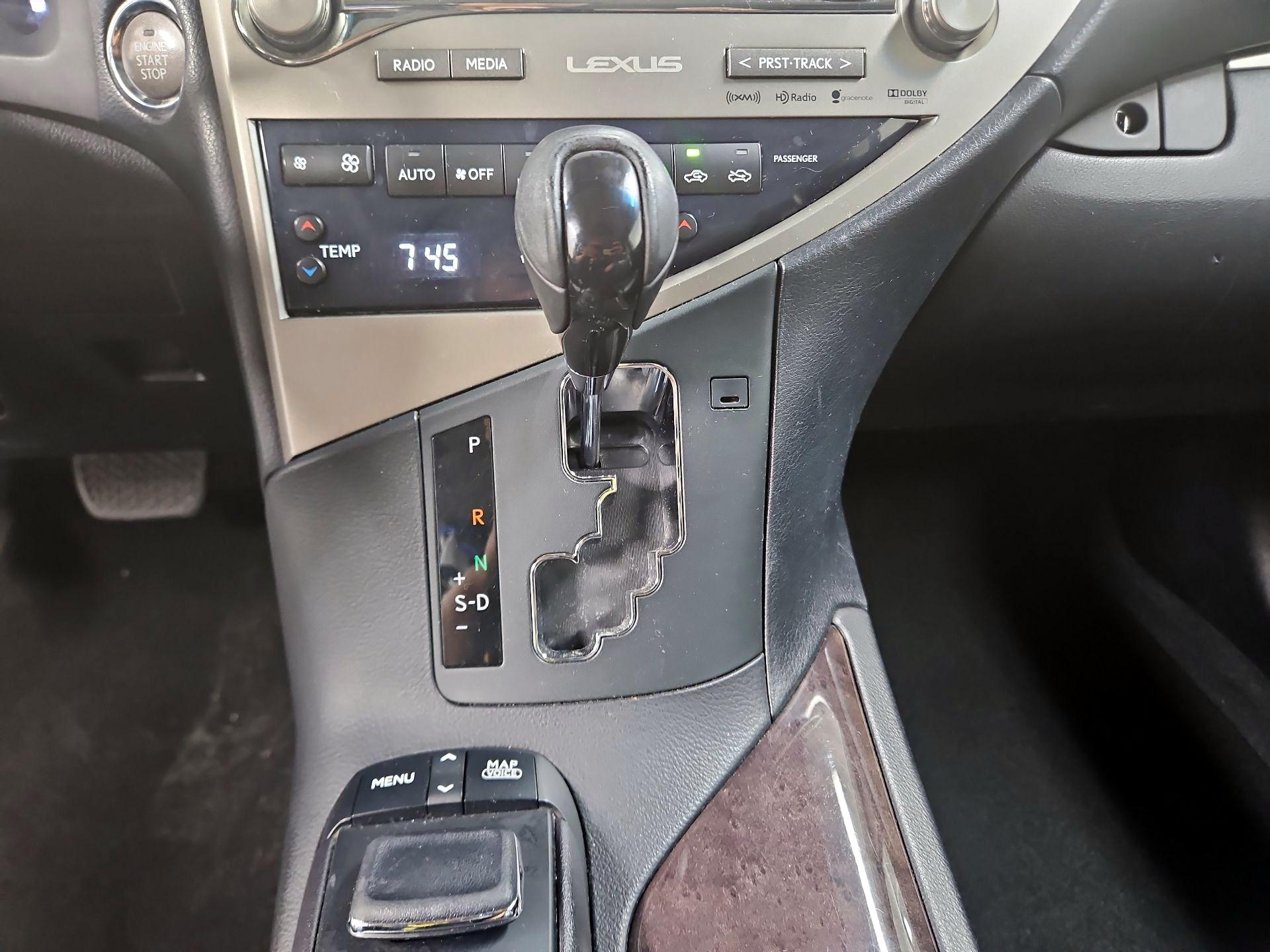 Thumbnail: 2015 Lexus RX - 18