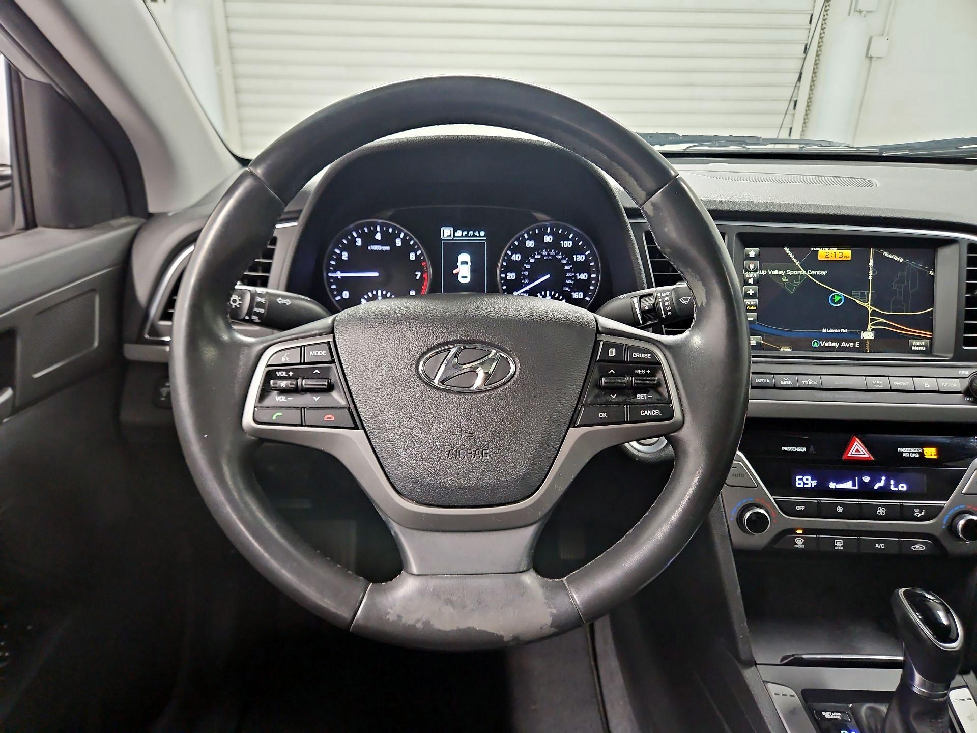 Thumbnail: 2017 Hyundai Elantra - 10