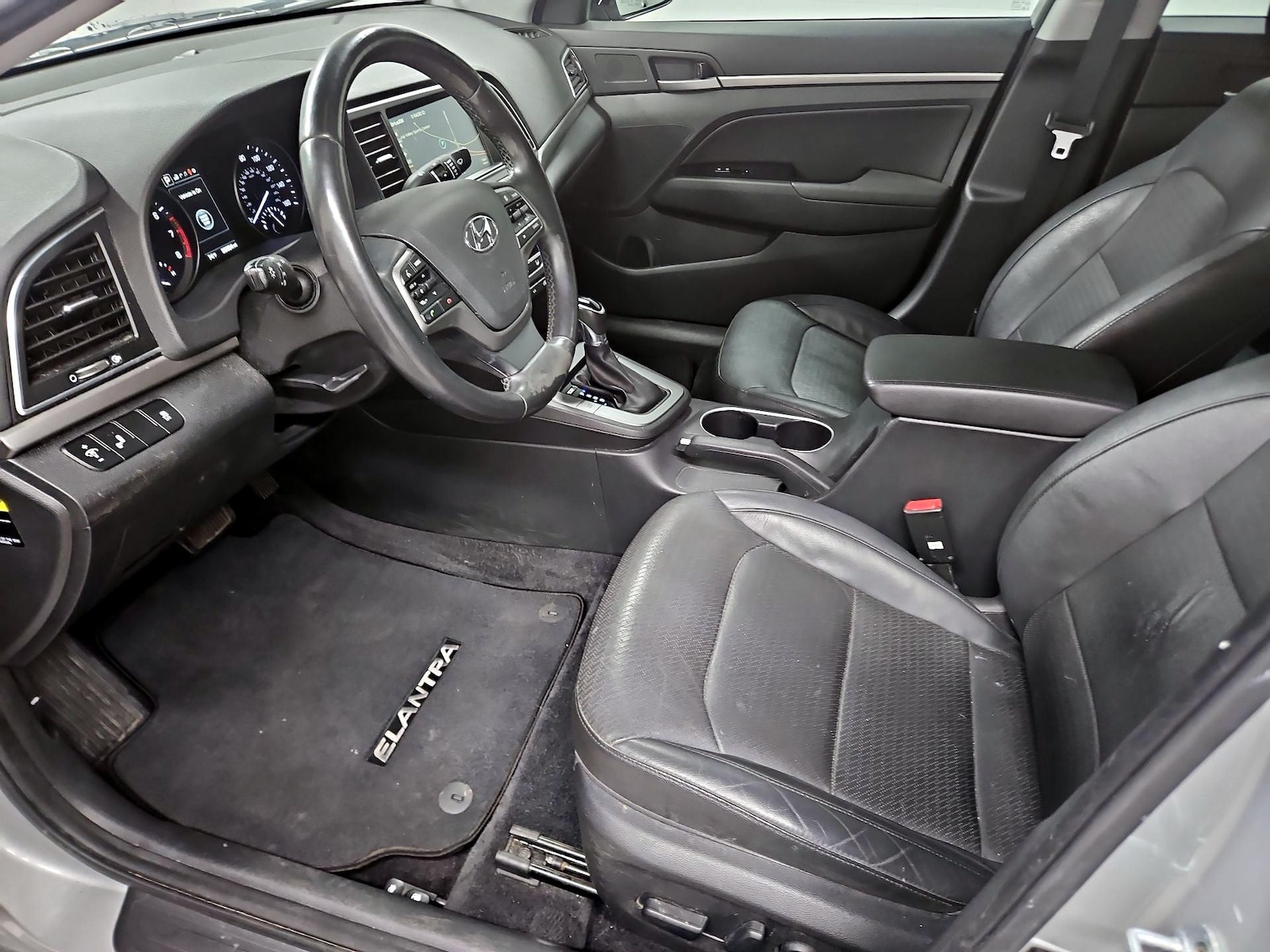 2017 Hyundai Elantra Limited - Photo 12