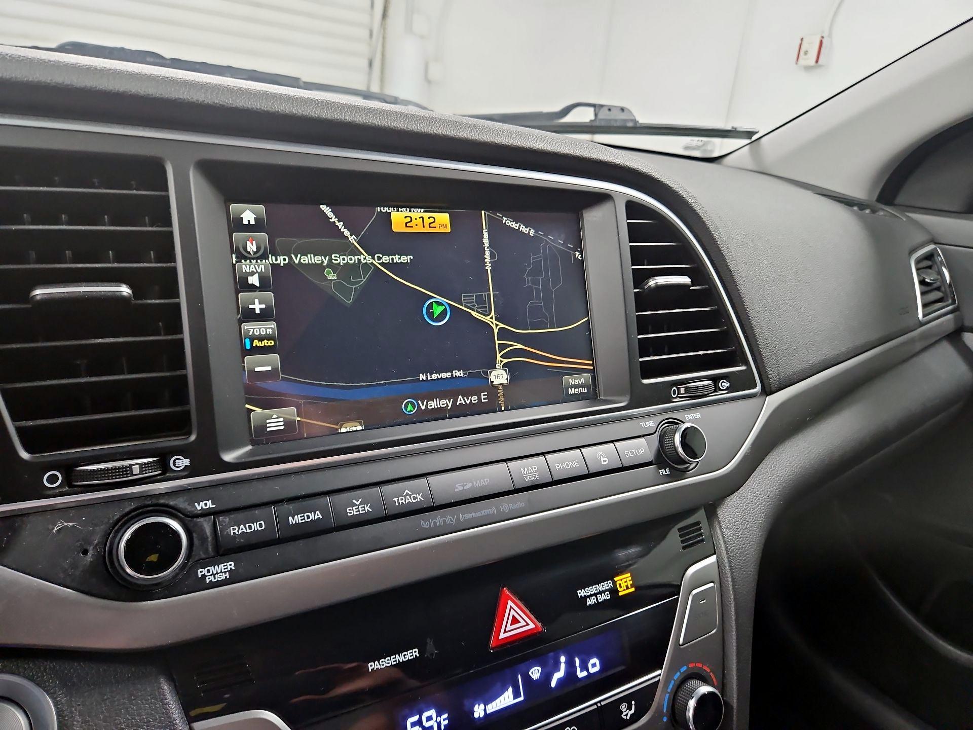 Thumbnail: 2017 Hyundai Elantra - 14