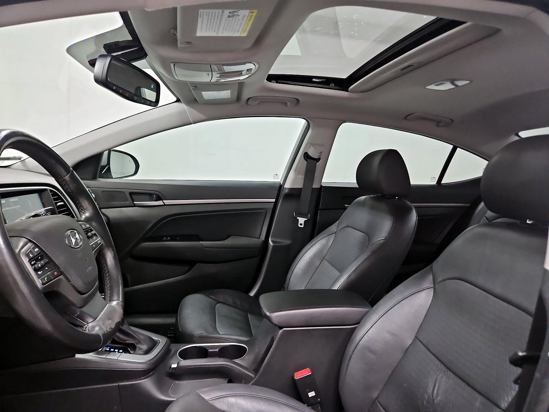 Thumbnail: 2017 Hyundai Elantra - 20