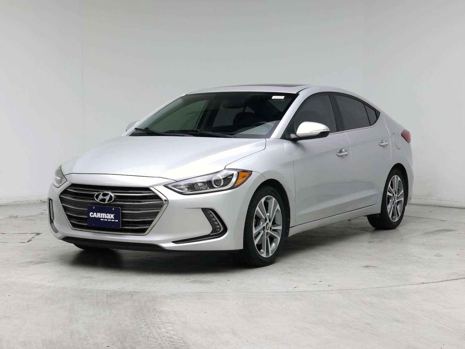 2017 Hyundai Elantra Limited - Photo 5