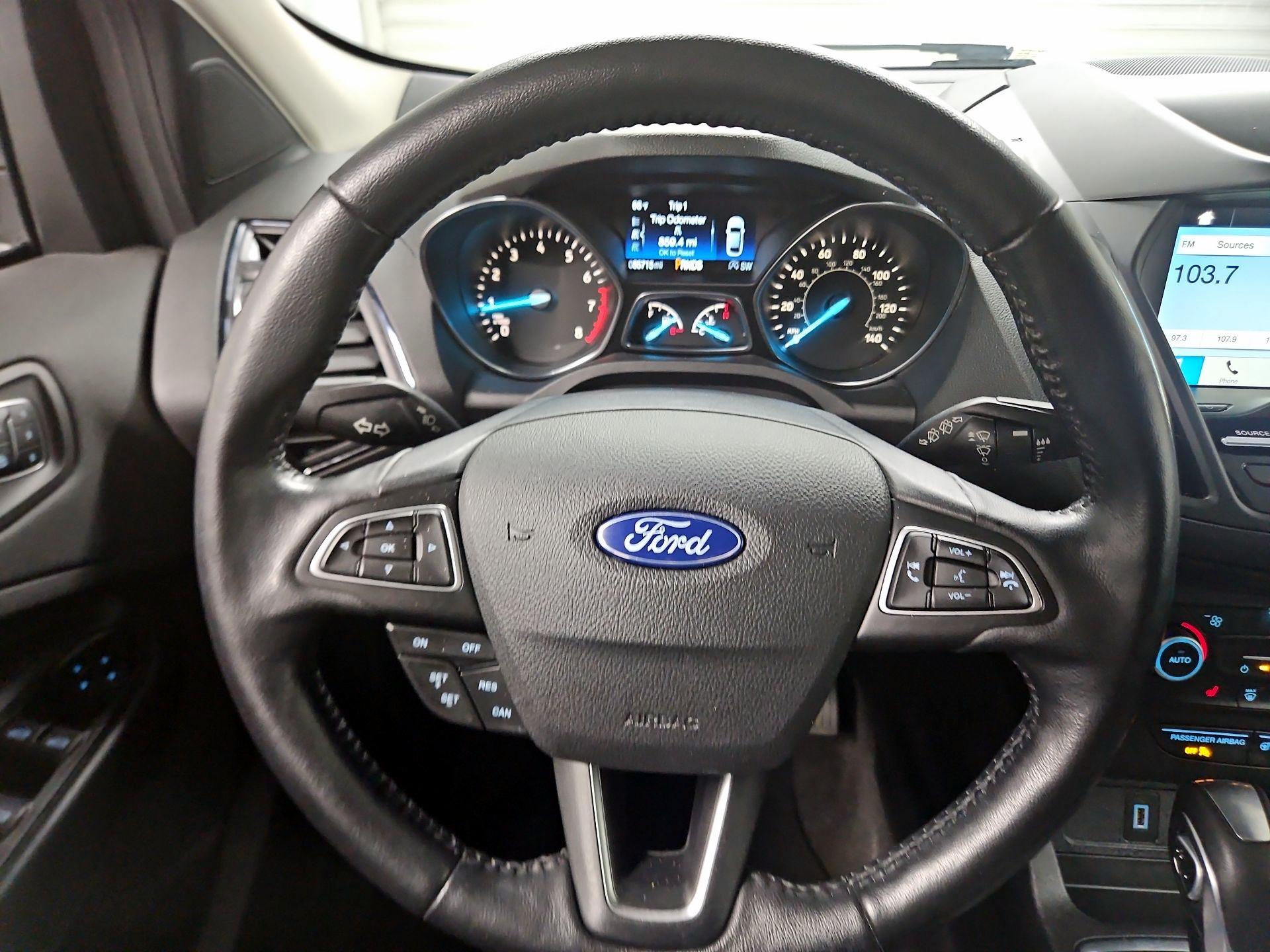 Thumbnail: 2019 Ford Escape - 10
