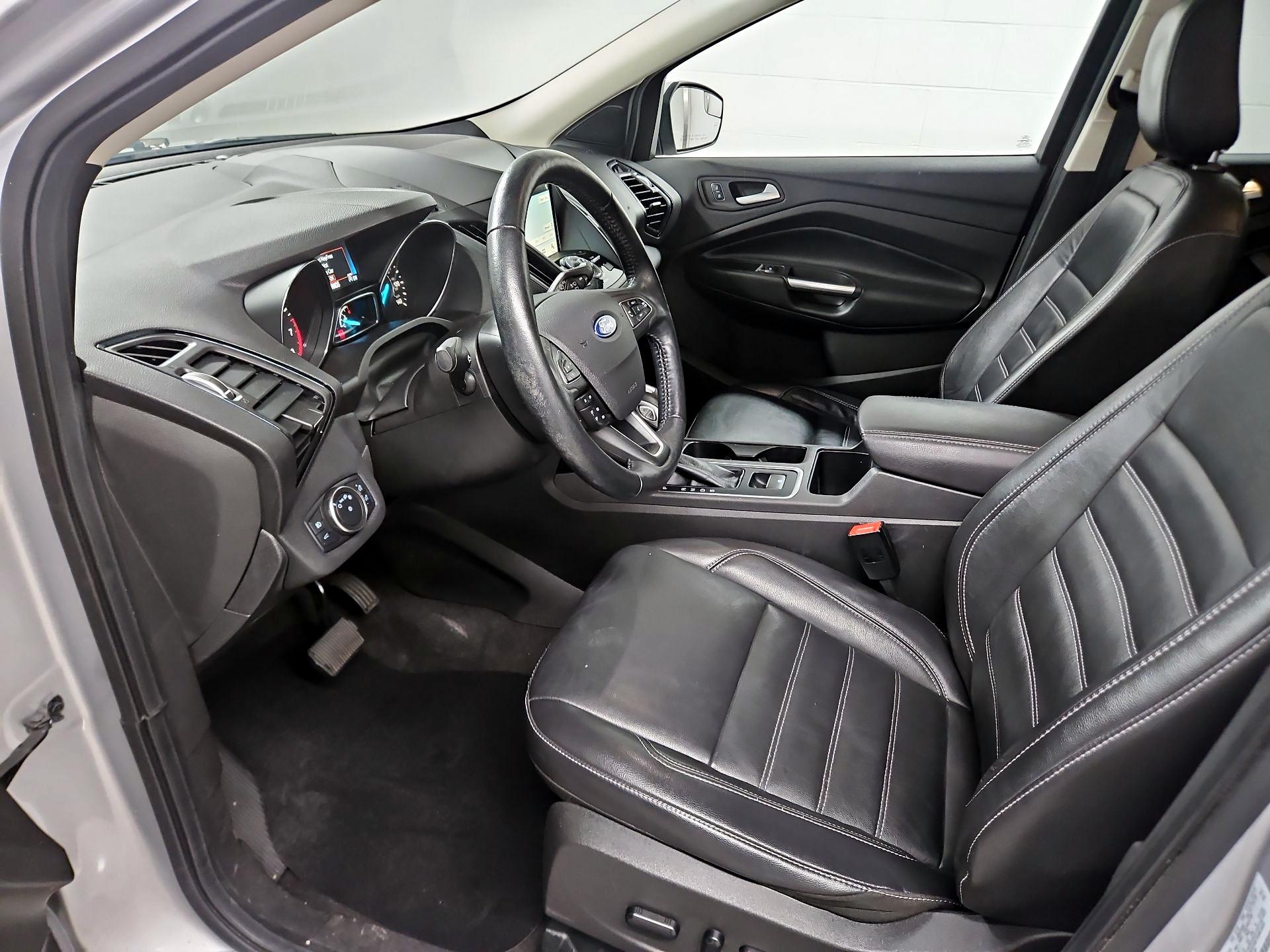 Thumbnail: 2019 Ford Escape - 11