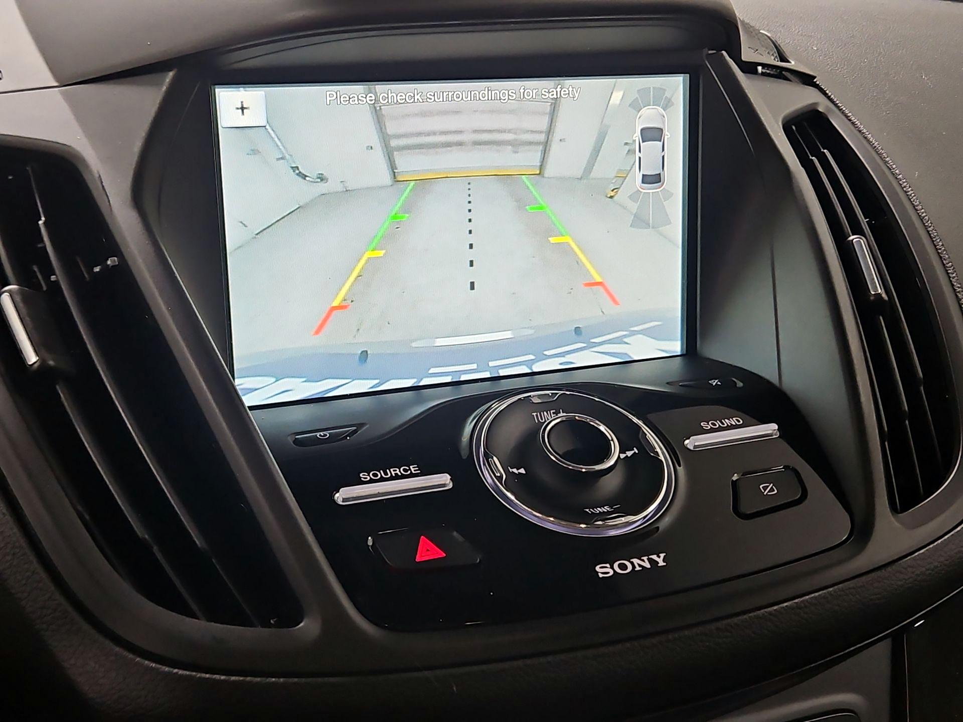 Thumbnail: 2019 Ford Escape - 14