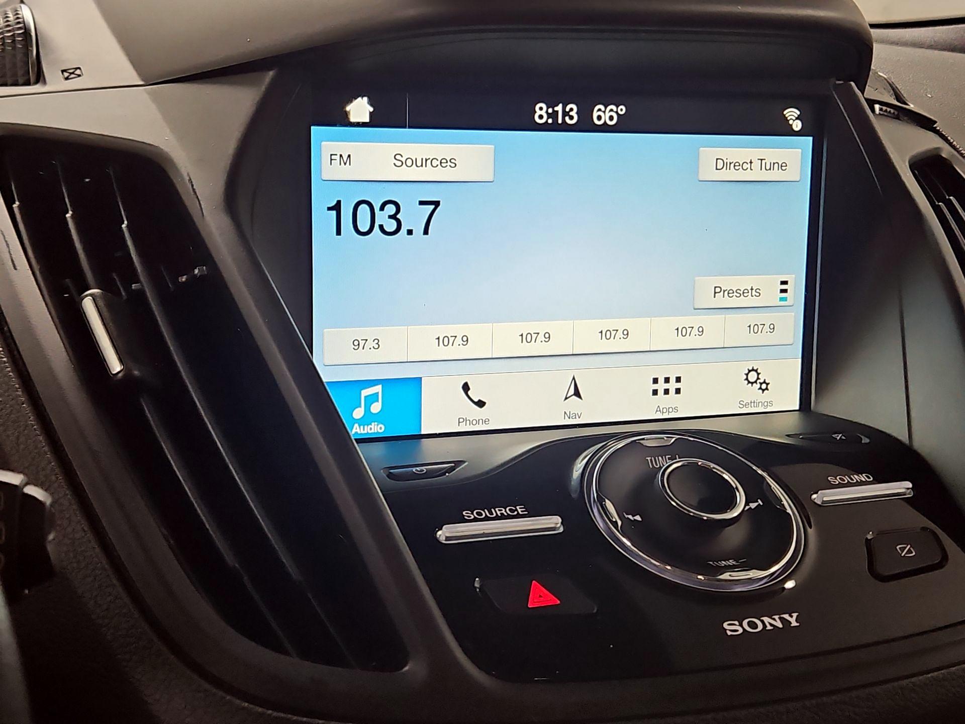 Thumbnail: 2019 Ford Escape - 15