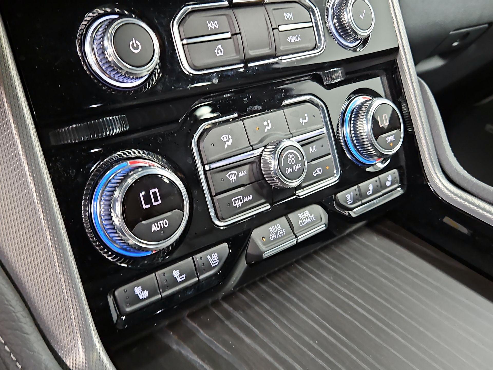 Thumbnail: 2021 GMC Yukon - 17