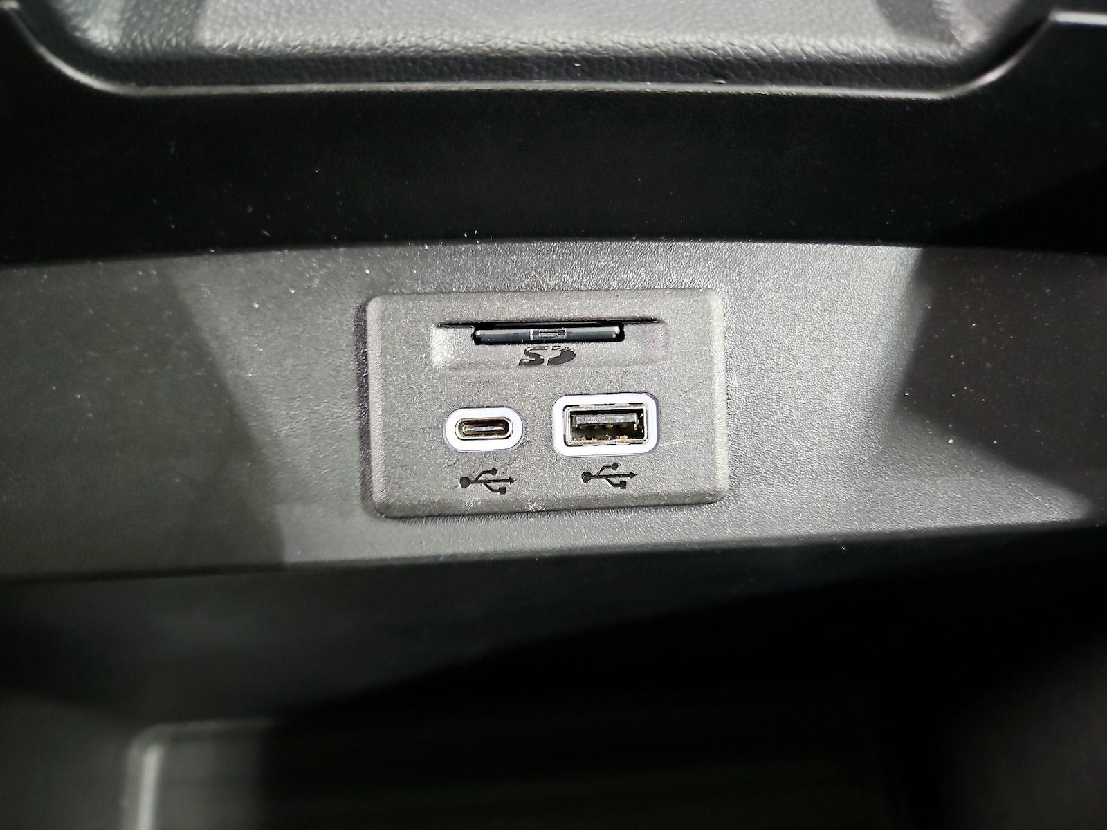 2021 GMC Yukon Denali - Photo 20