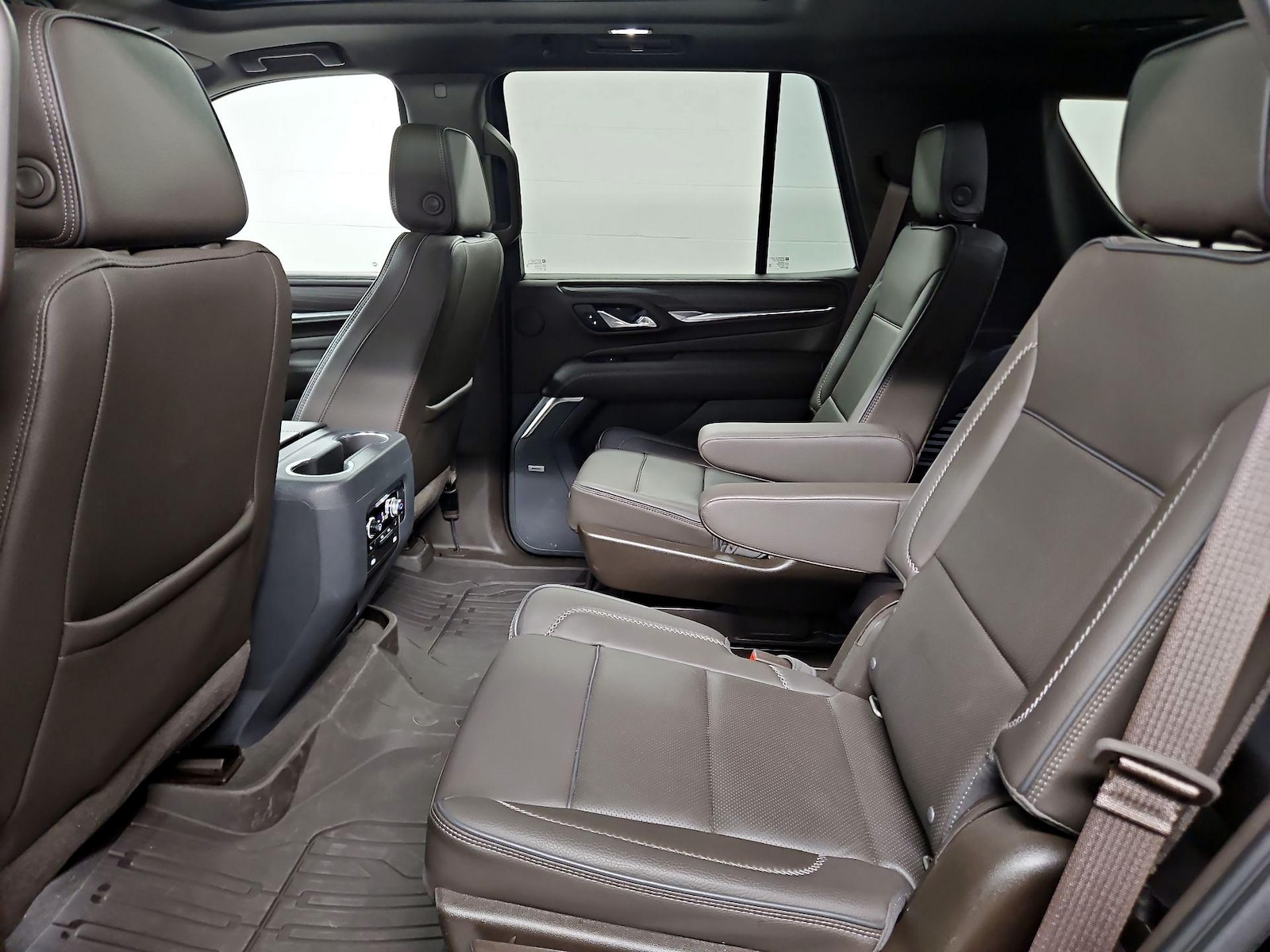2021 GMC Yukon Denali - Photo 22
