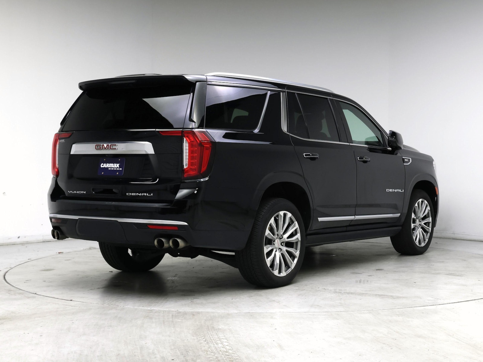 2021 GMC Yukon Denali - Photo 9