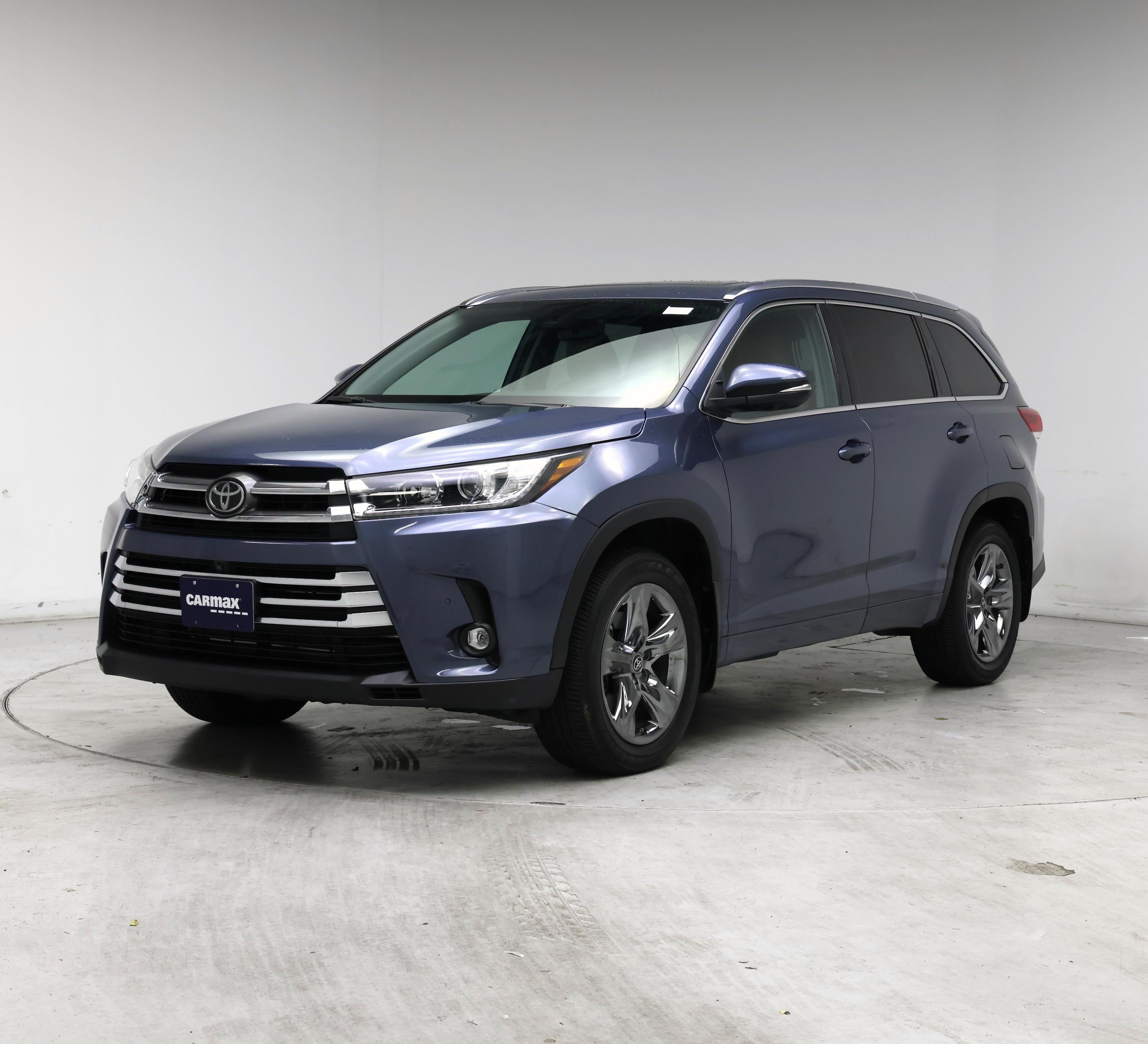 Thumbnail: 2019 Toyota Highlander - 4