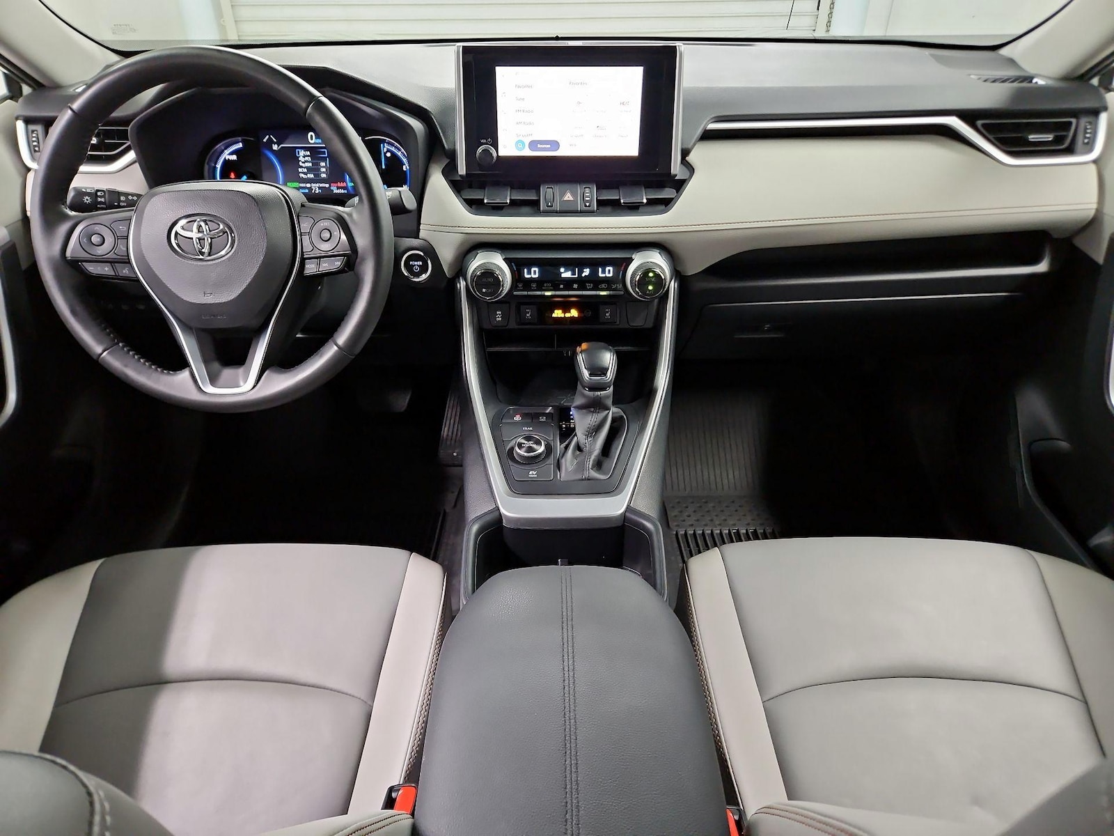 2023 Toyota RAV4 XLE Premium - Photo 10