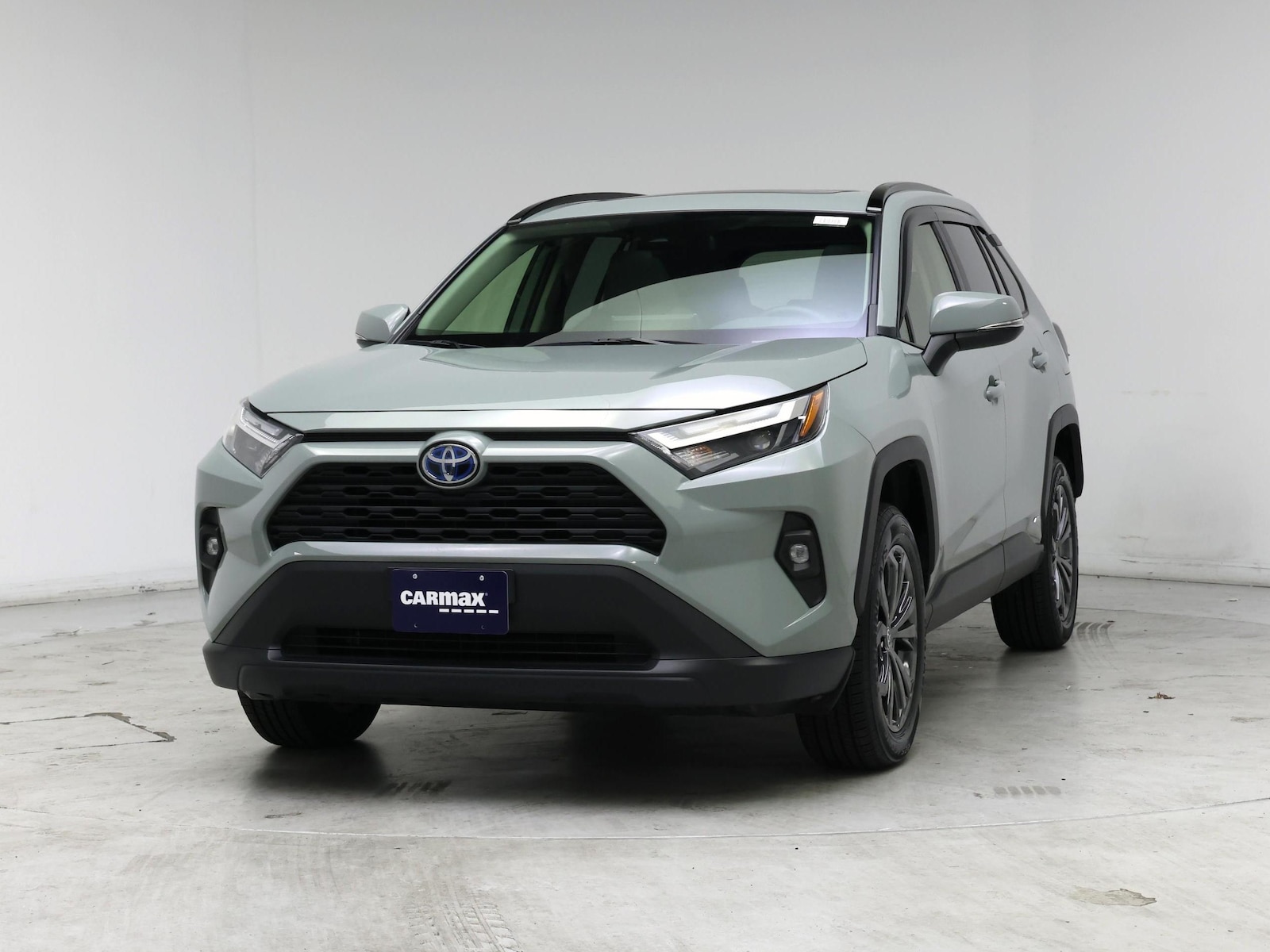 2023 Toyota RAV4 XLE Premium - Photo 5