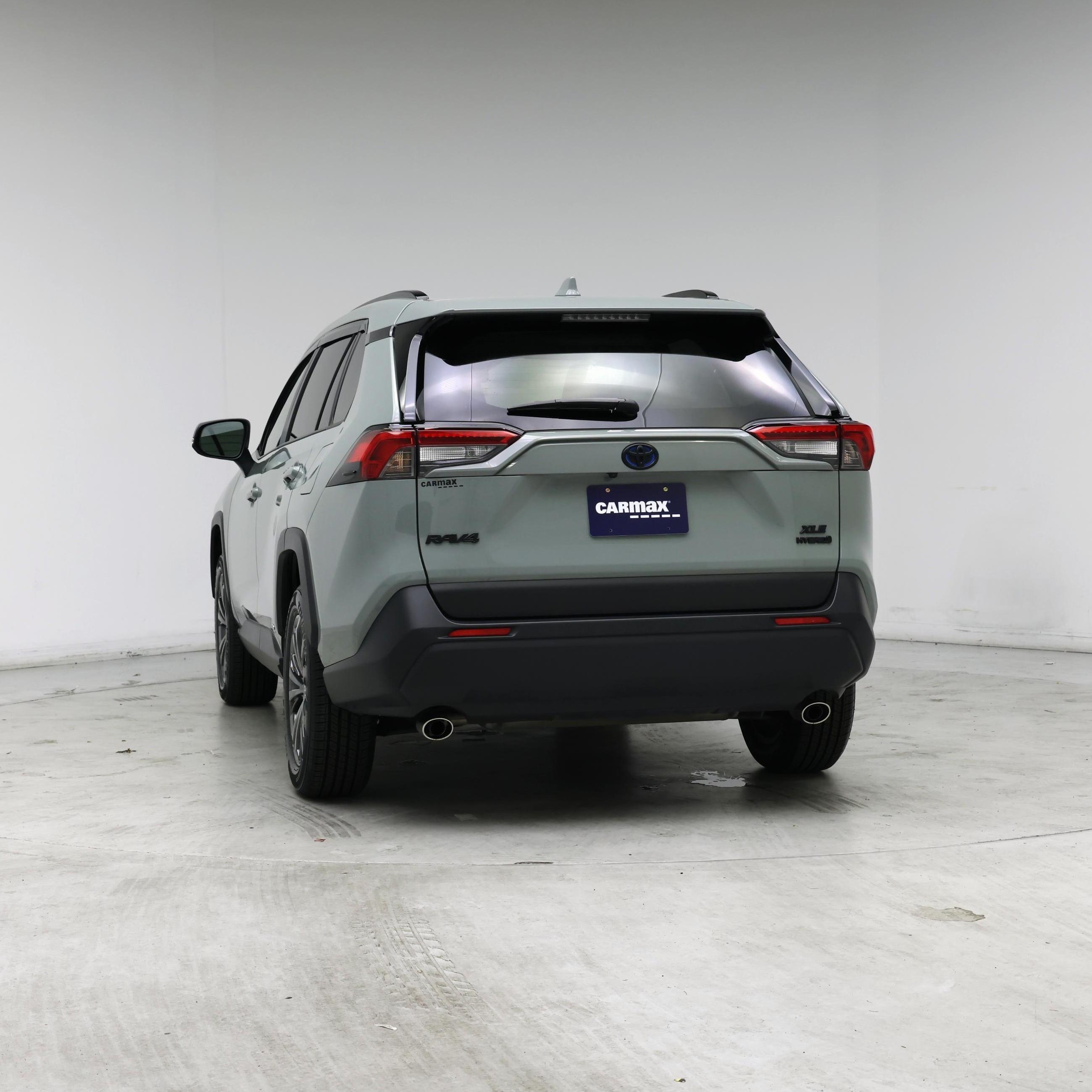 Thumbnail: 2023 Toyota RAV4 - 6