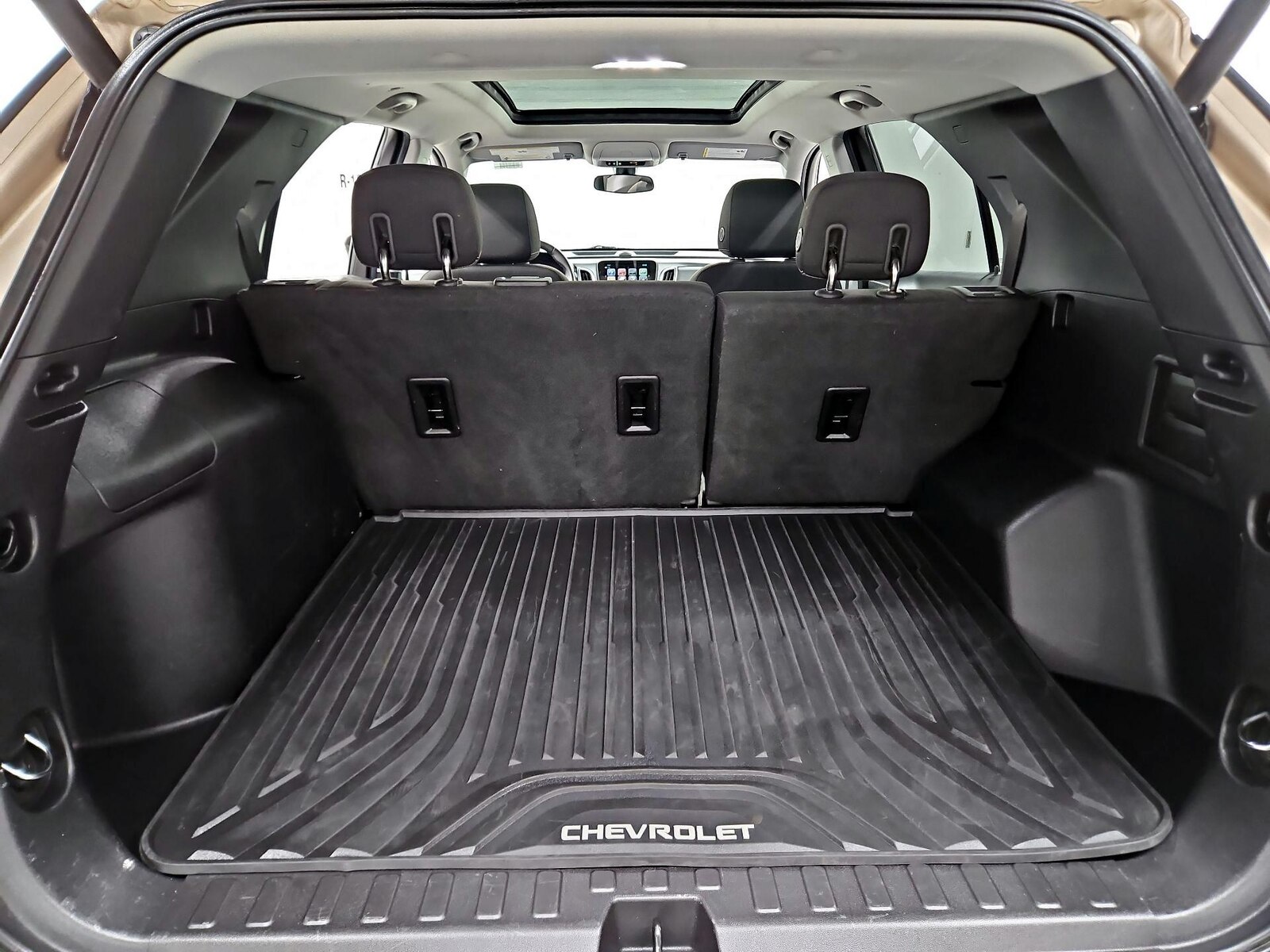 2018 Chevrolet Equinox LT - Photo 22