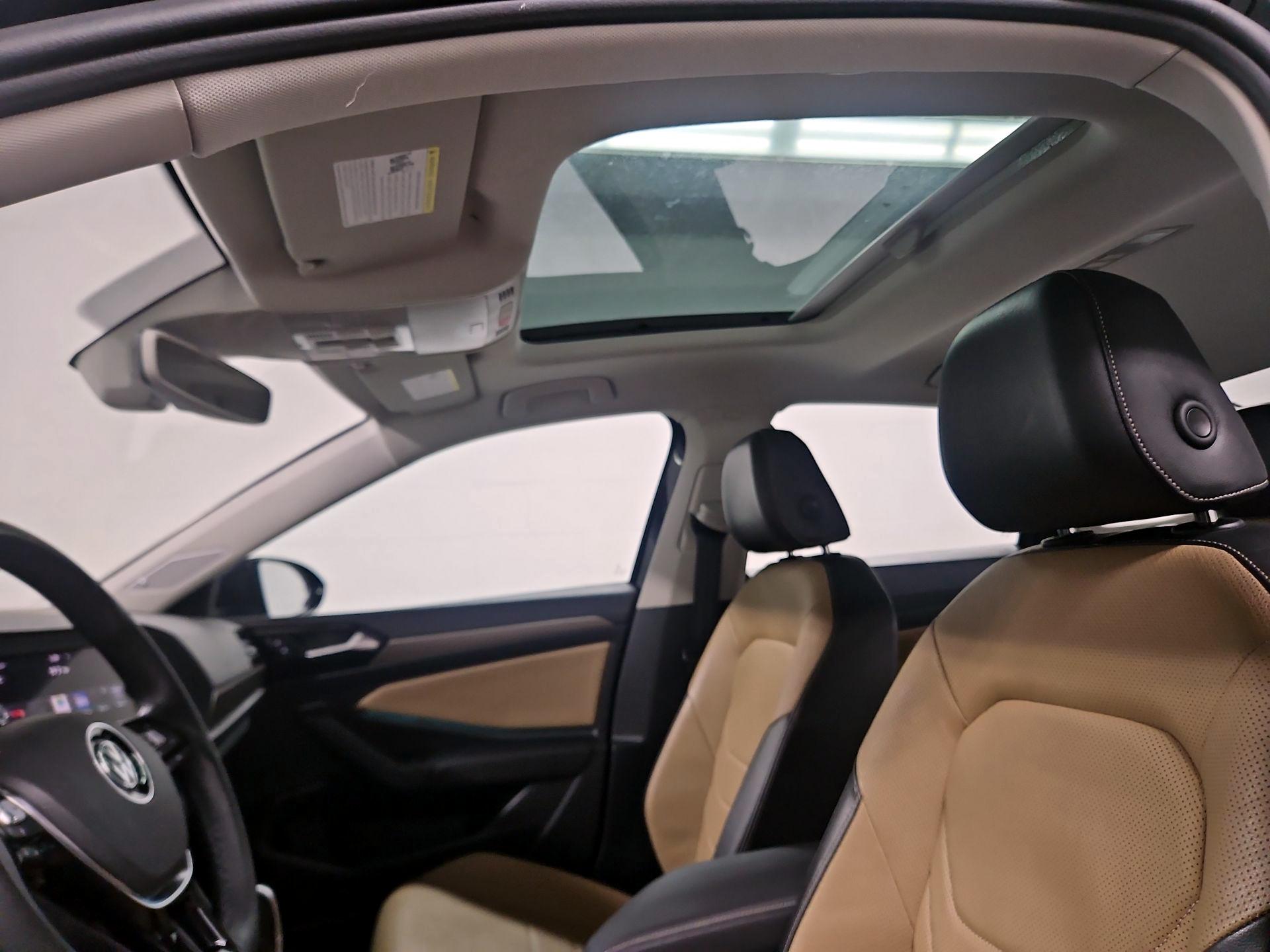 Thumbnail: 2019 Volkswagen Jetta - 20