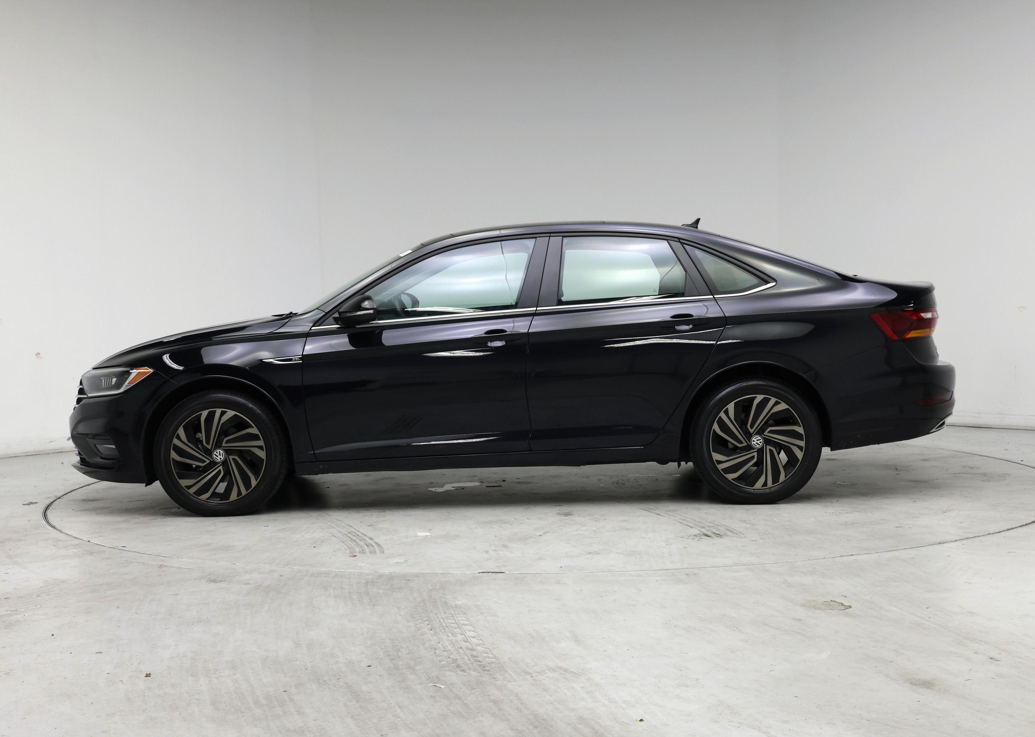 Thumbnail: 2019 Volkswagen Jetta - 3