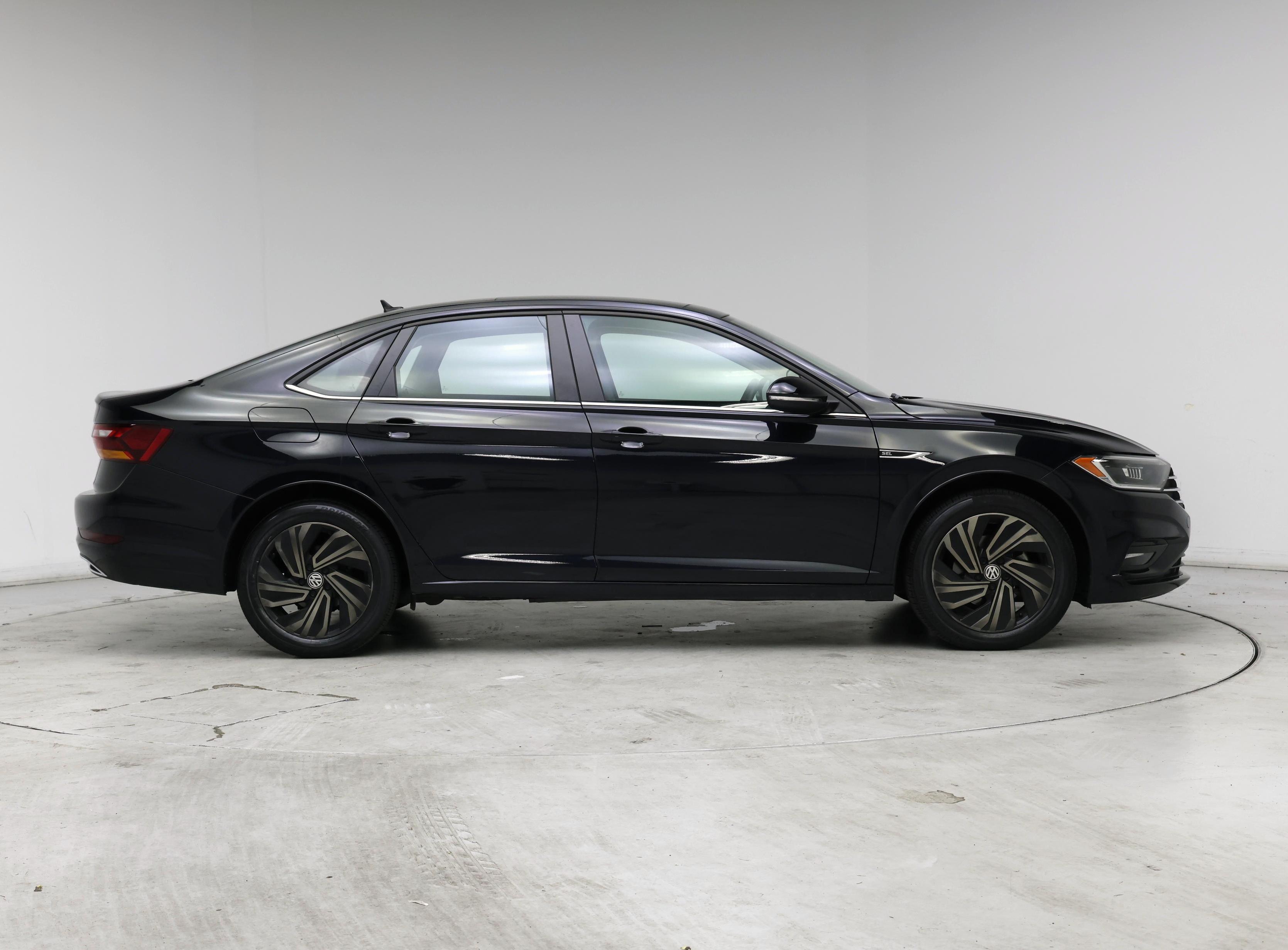 Thumbnail: 2019 Volkswagen Jetta - 7