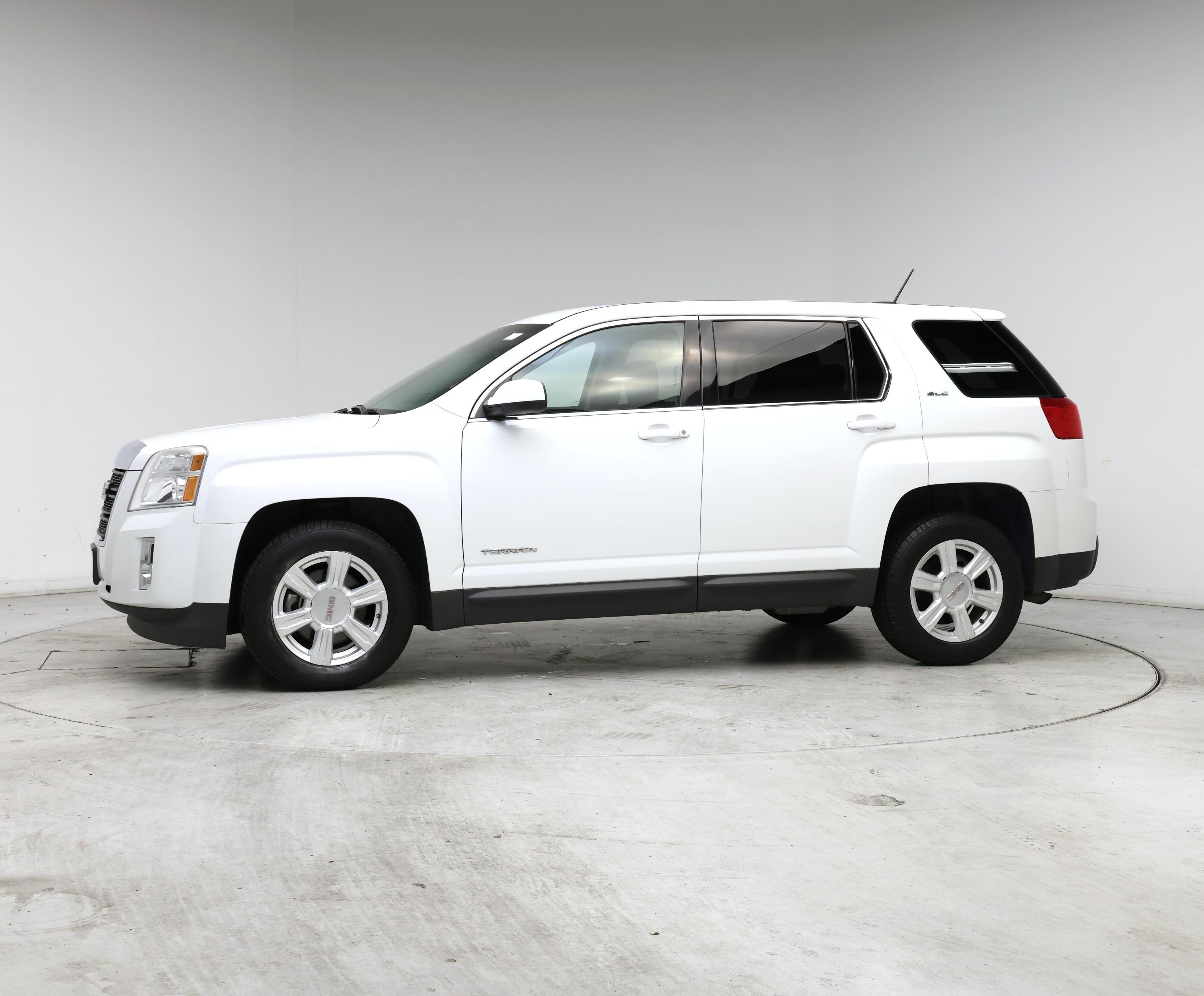 Thumbnail: 2015 GMC Terrain - 3
