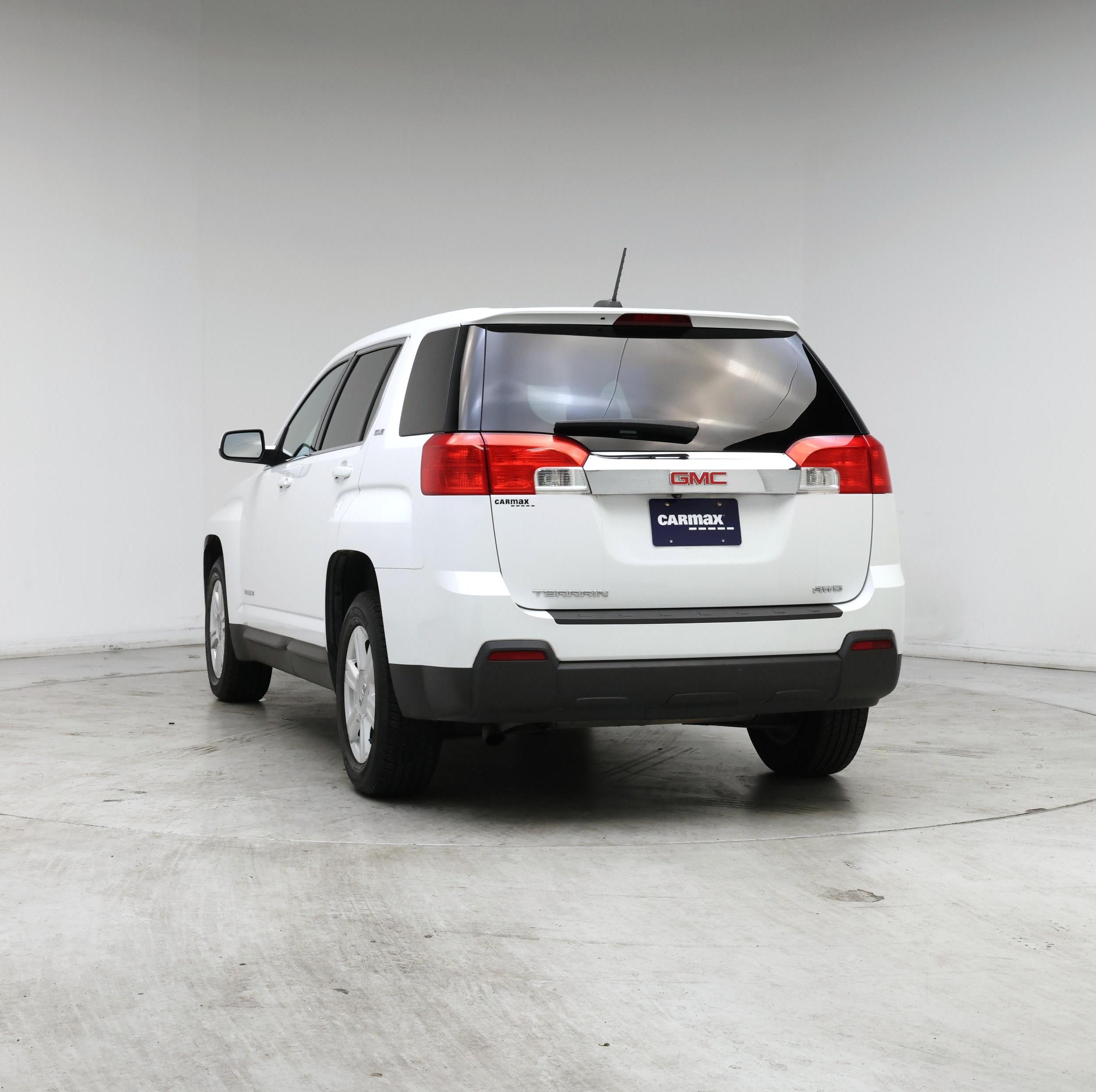 Thumbnail: 2015 GMC Terrain - 6
