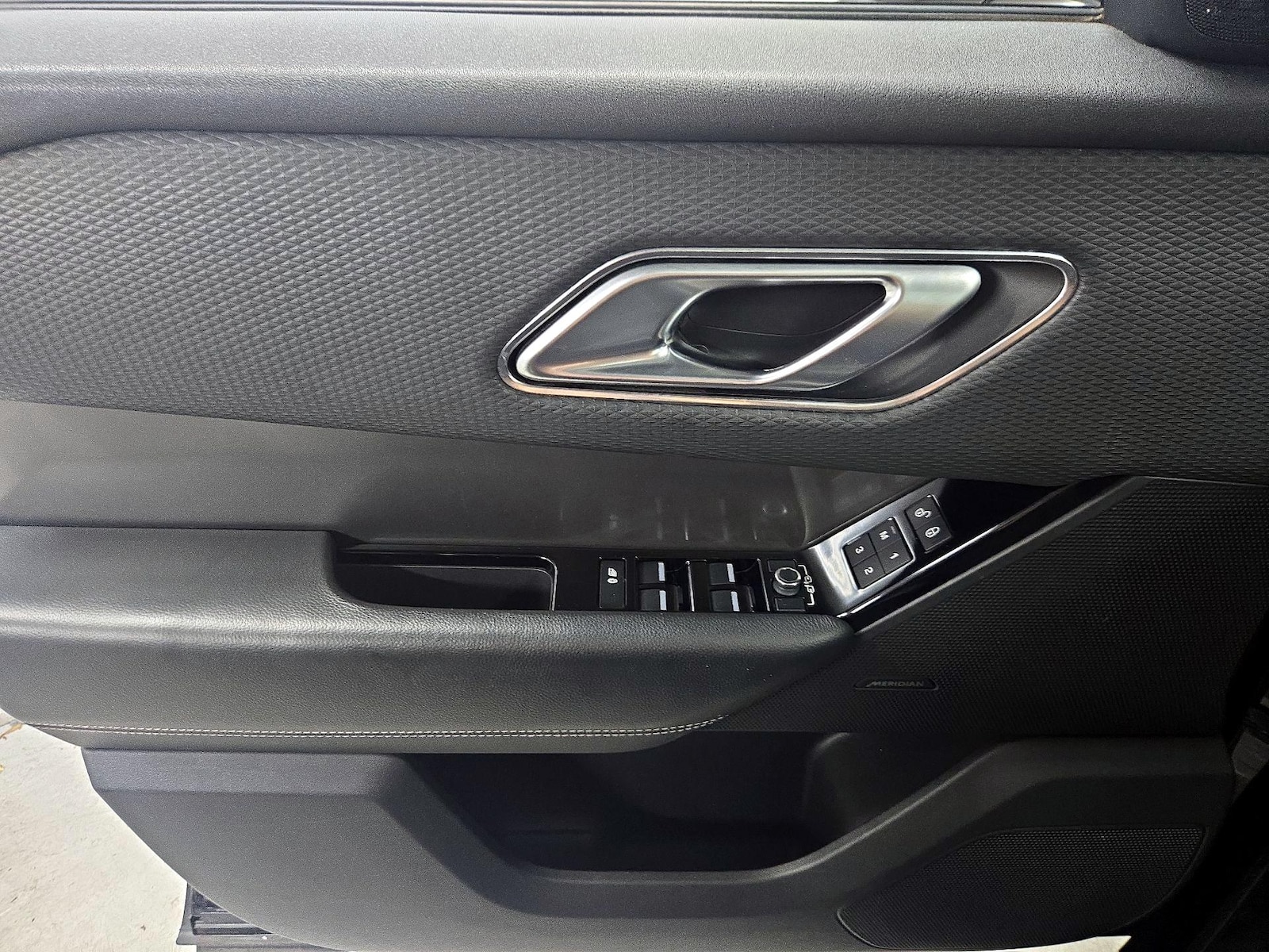 2019 Land Rover Range Rover Velar S - Photo 13