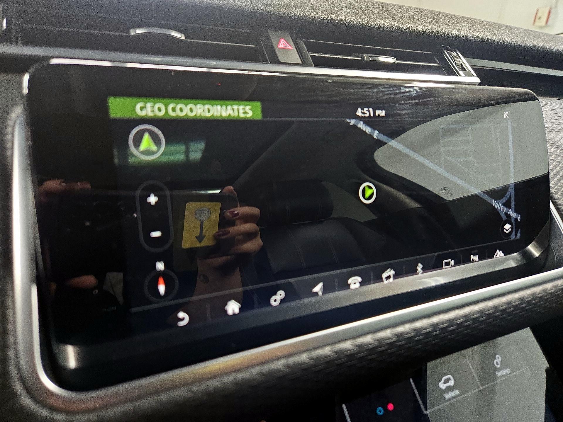 Thumbnail: 2019 Land Rover Range Rover Velar - 14