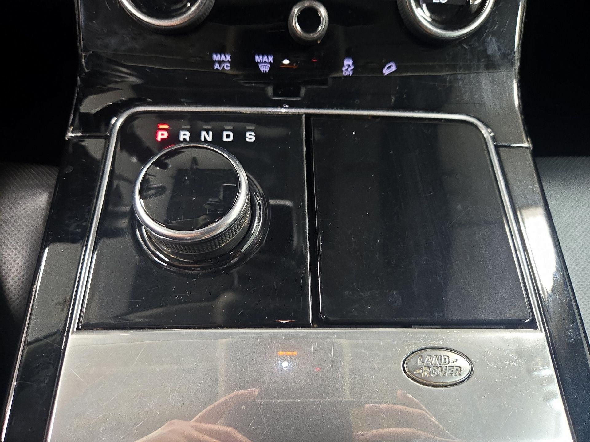Thumbnail: 2019 Land Rover Range Rover Velar - 18