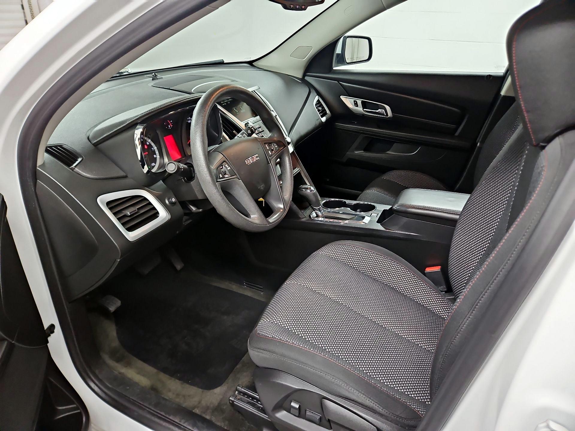 Thumbnail: 2017 GMC Terrain - 11