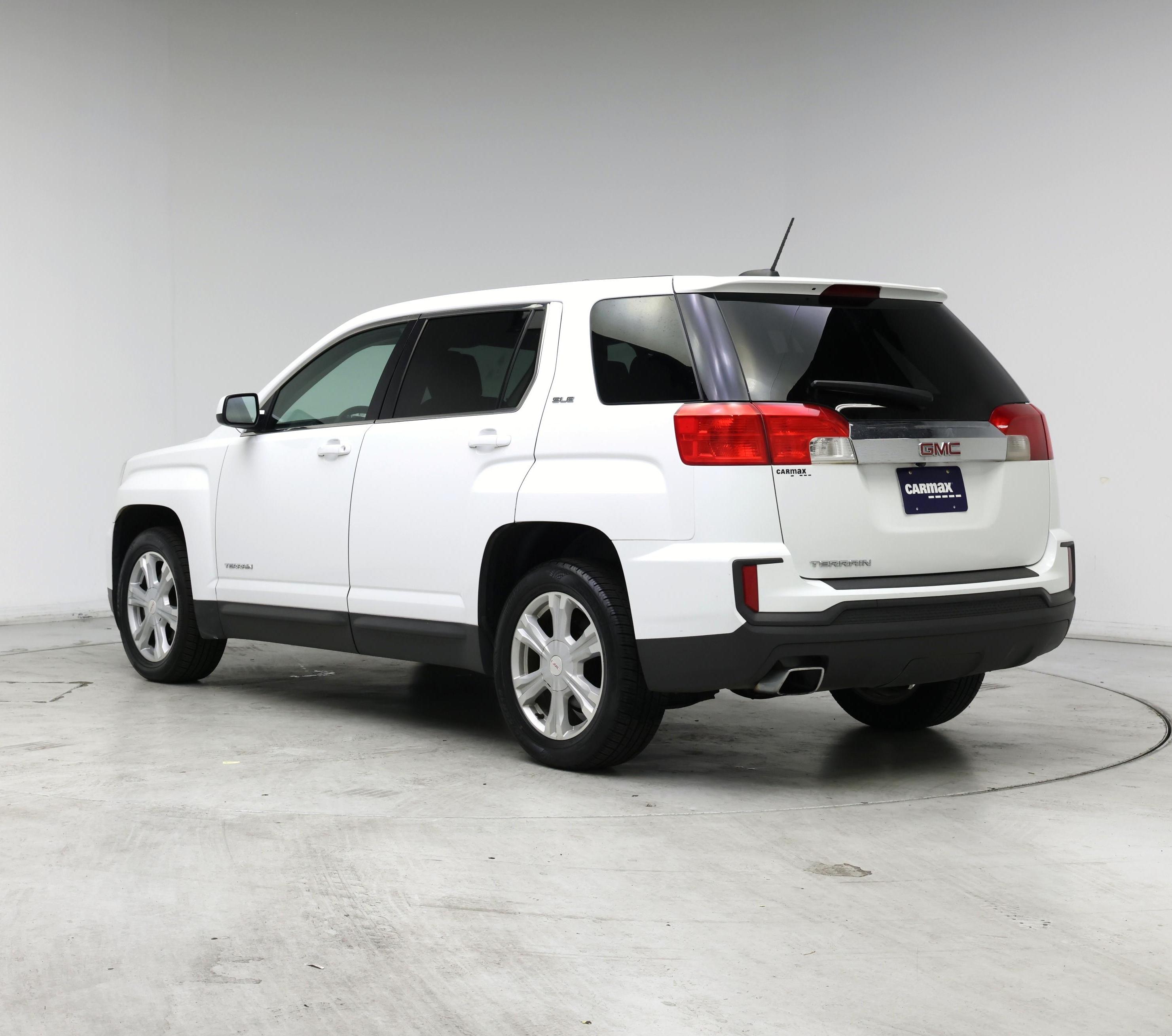 Thumbnail: 2017 GMC Terrain - 2