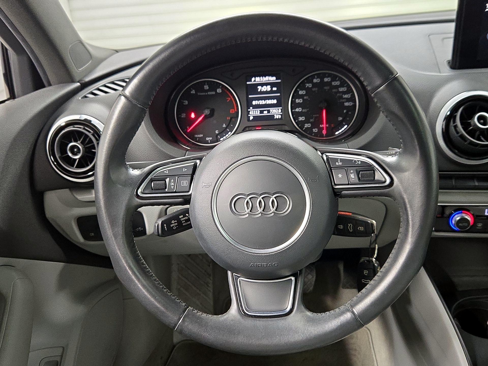 Thumbnail: 2016 Audi A3 - 10