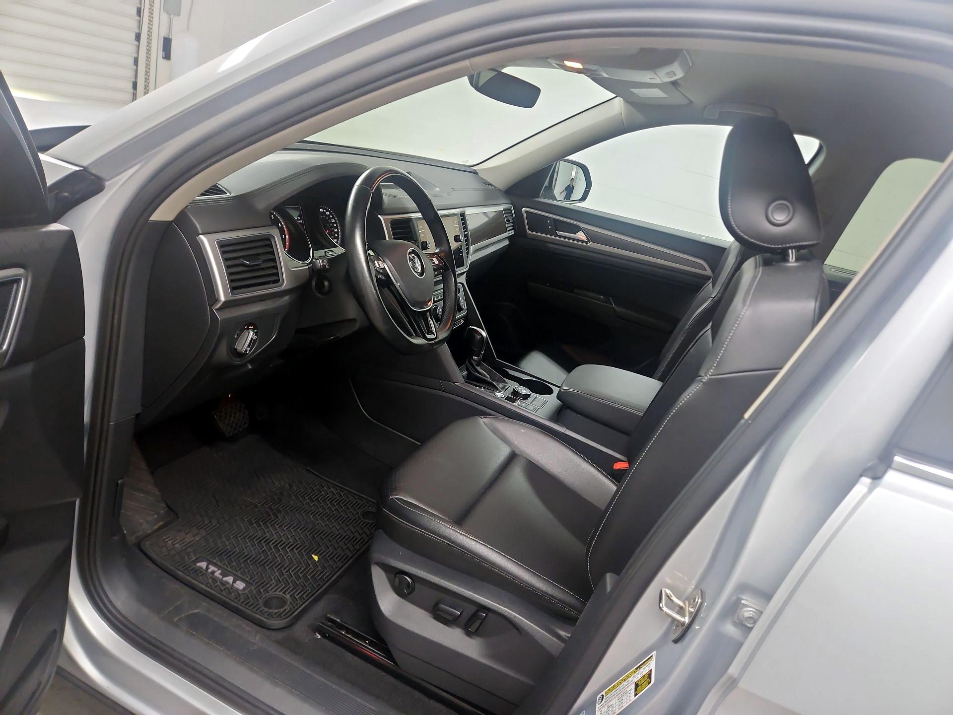 Thumbnail: 2018 Volkswagen Atlas - 11