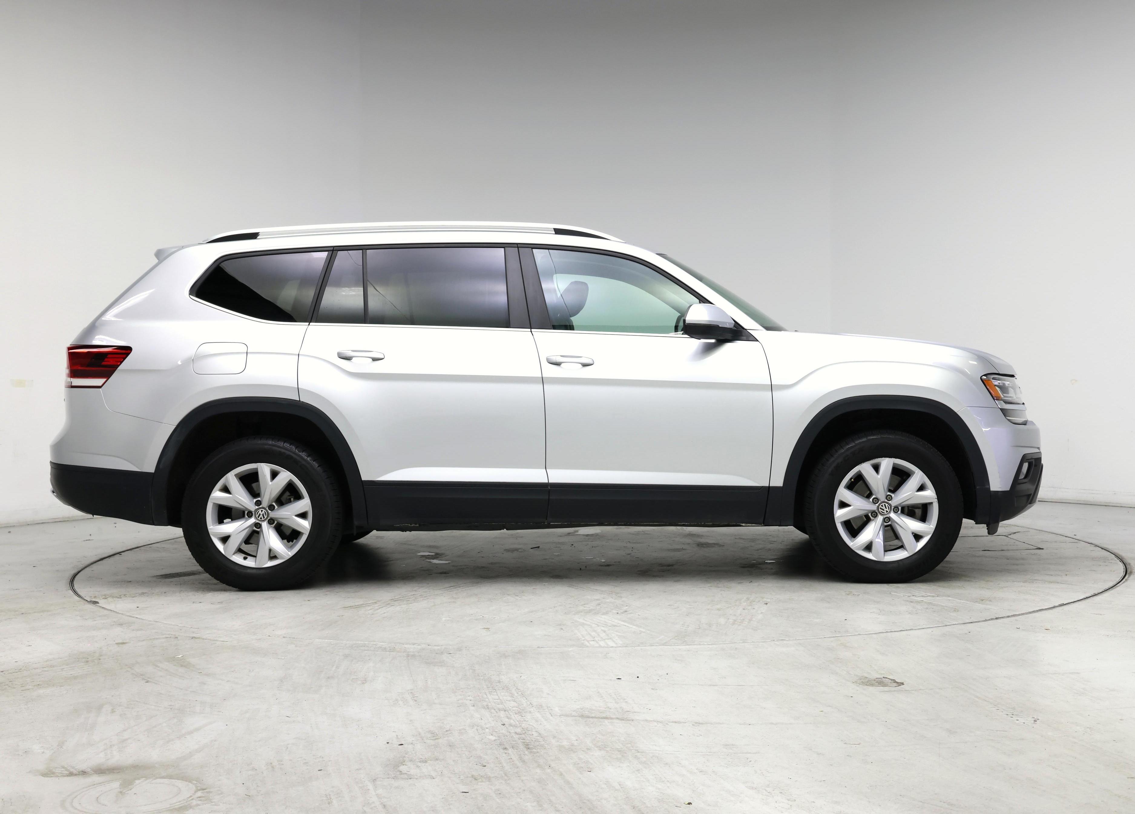 Thumbnail: 2018 Volkswagen Atlas - 7