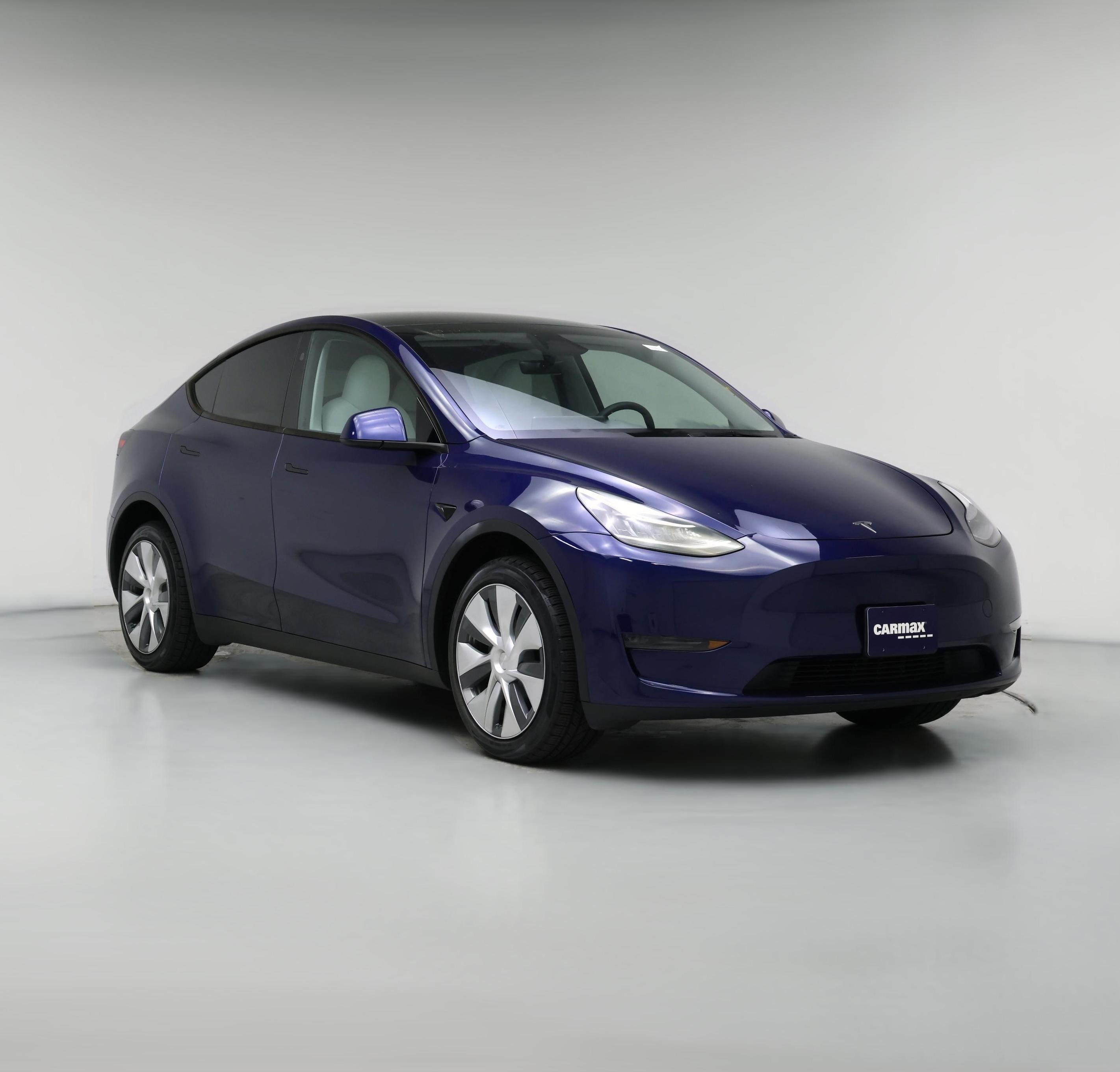 Thumbnail: 2023 Tesla Model Y - 1