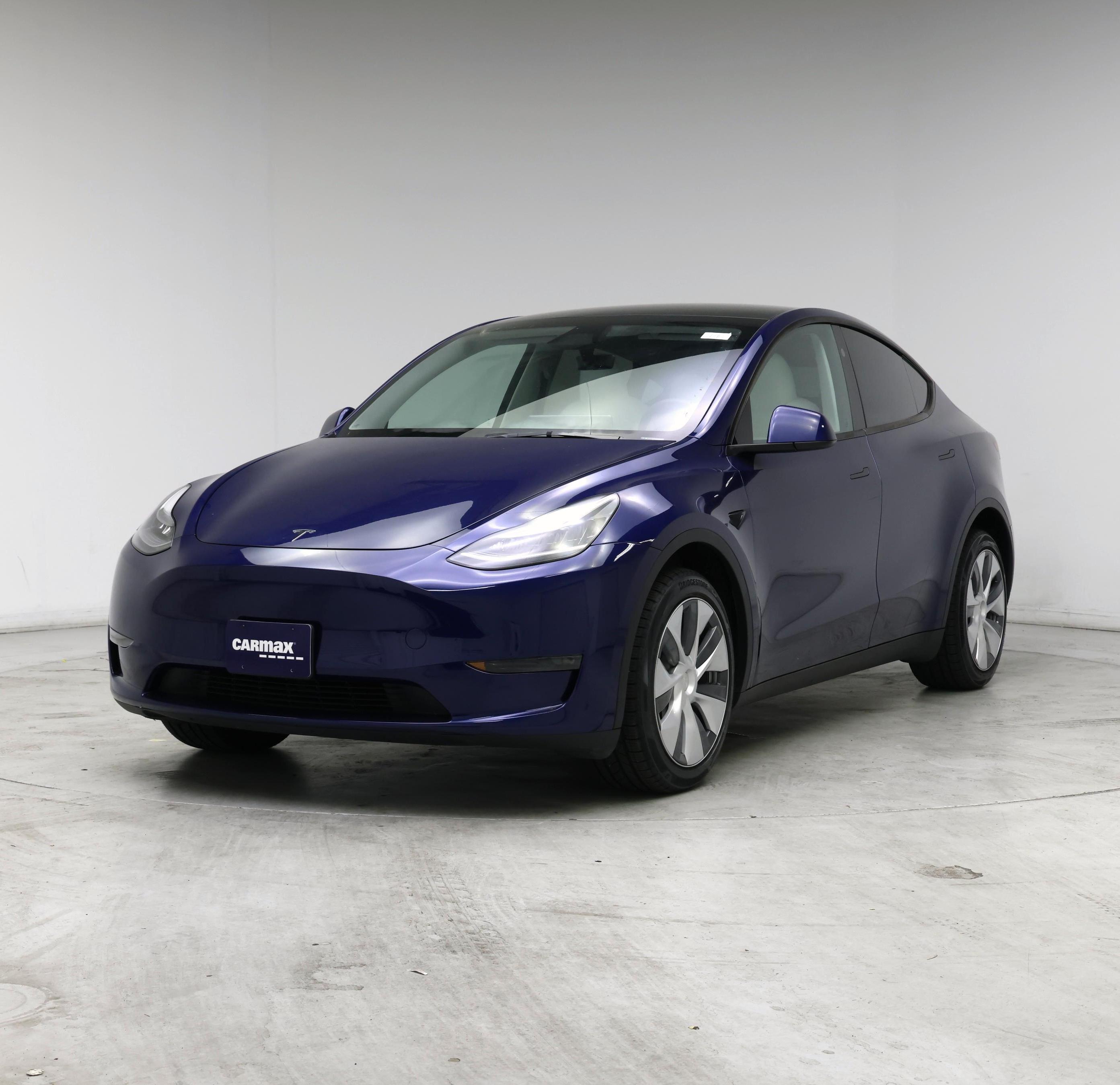 Thumbnail: 2023 Tesla Model Y - 4