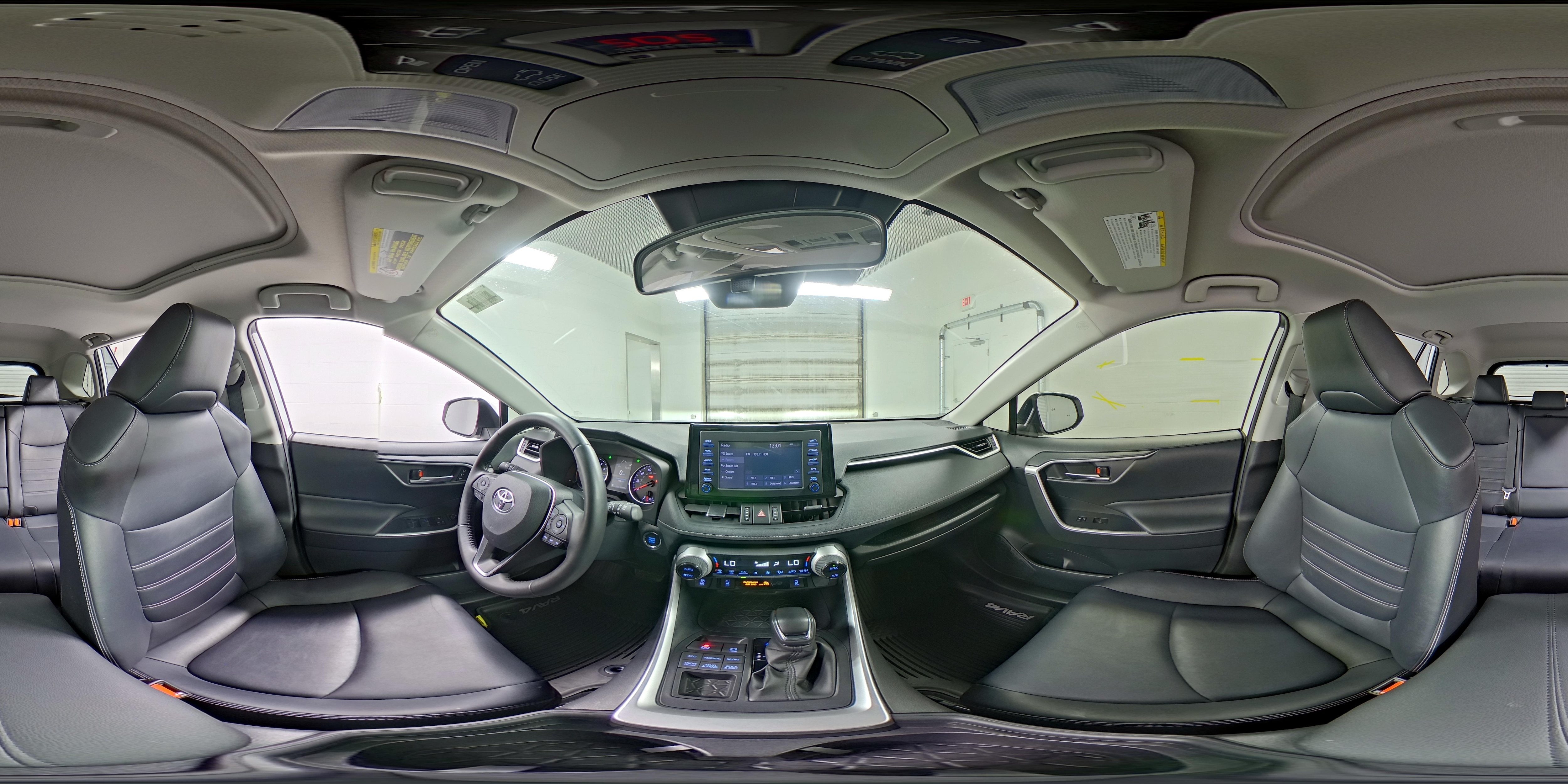 2019 Toyota RAV4 XLE Premium - Photo 25