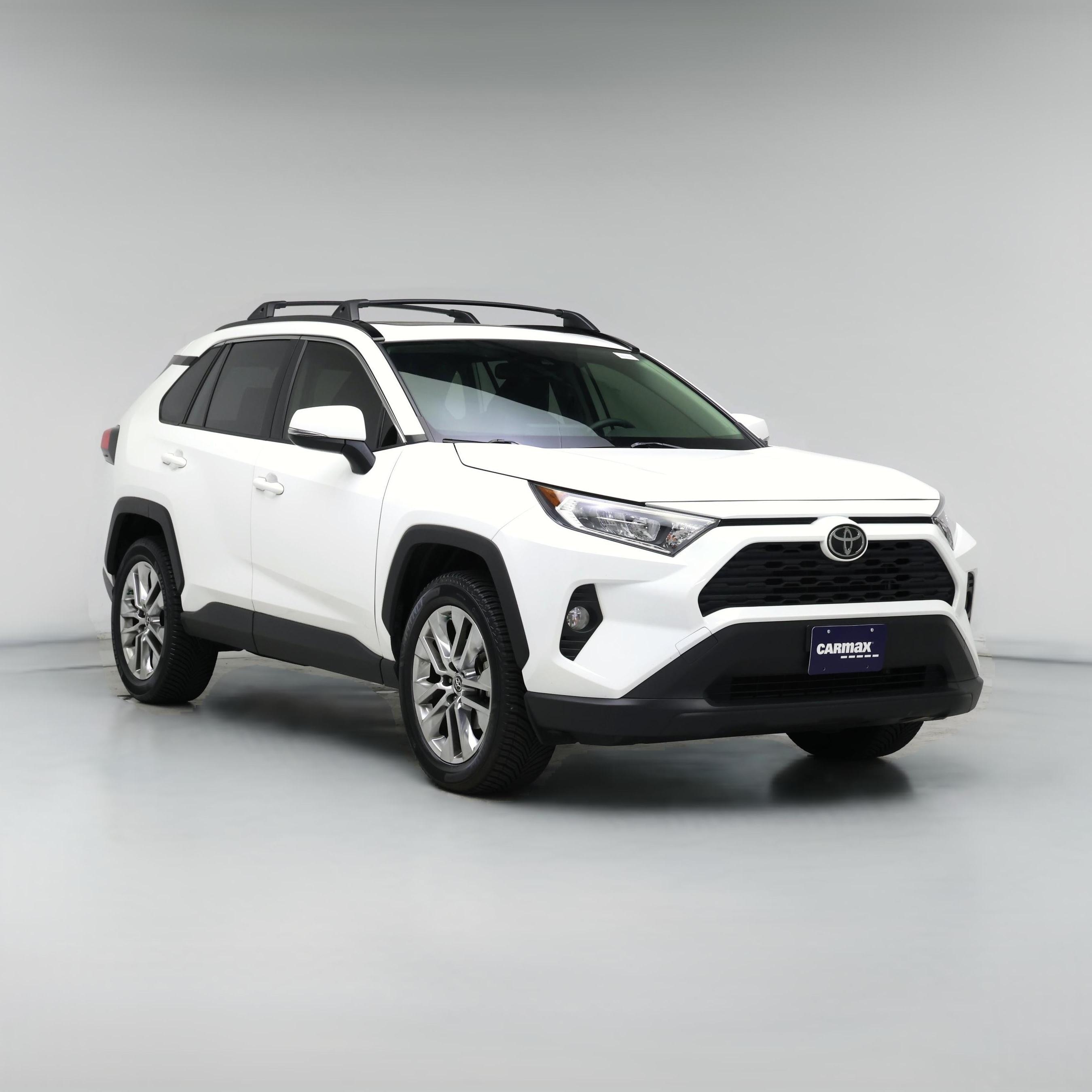 Thumbnail: 2019 Toyota RAV4 - 1