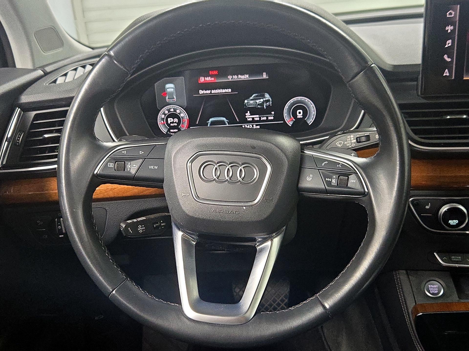 Thumbnail: 2023 Audi Q5 - 10