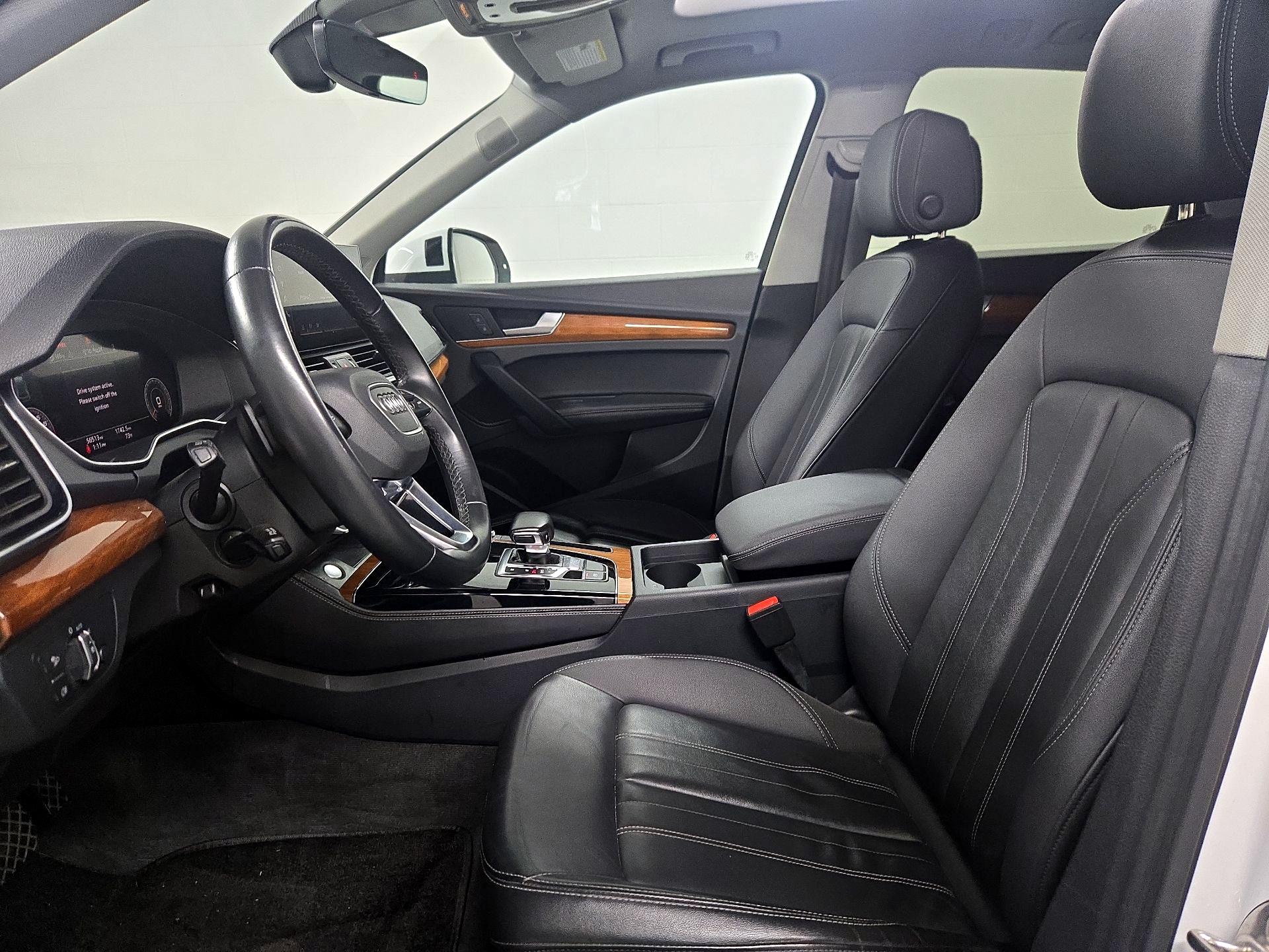 Thumbnail: 2023 Audi Q5 - 11