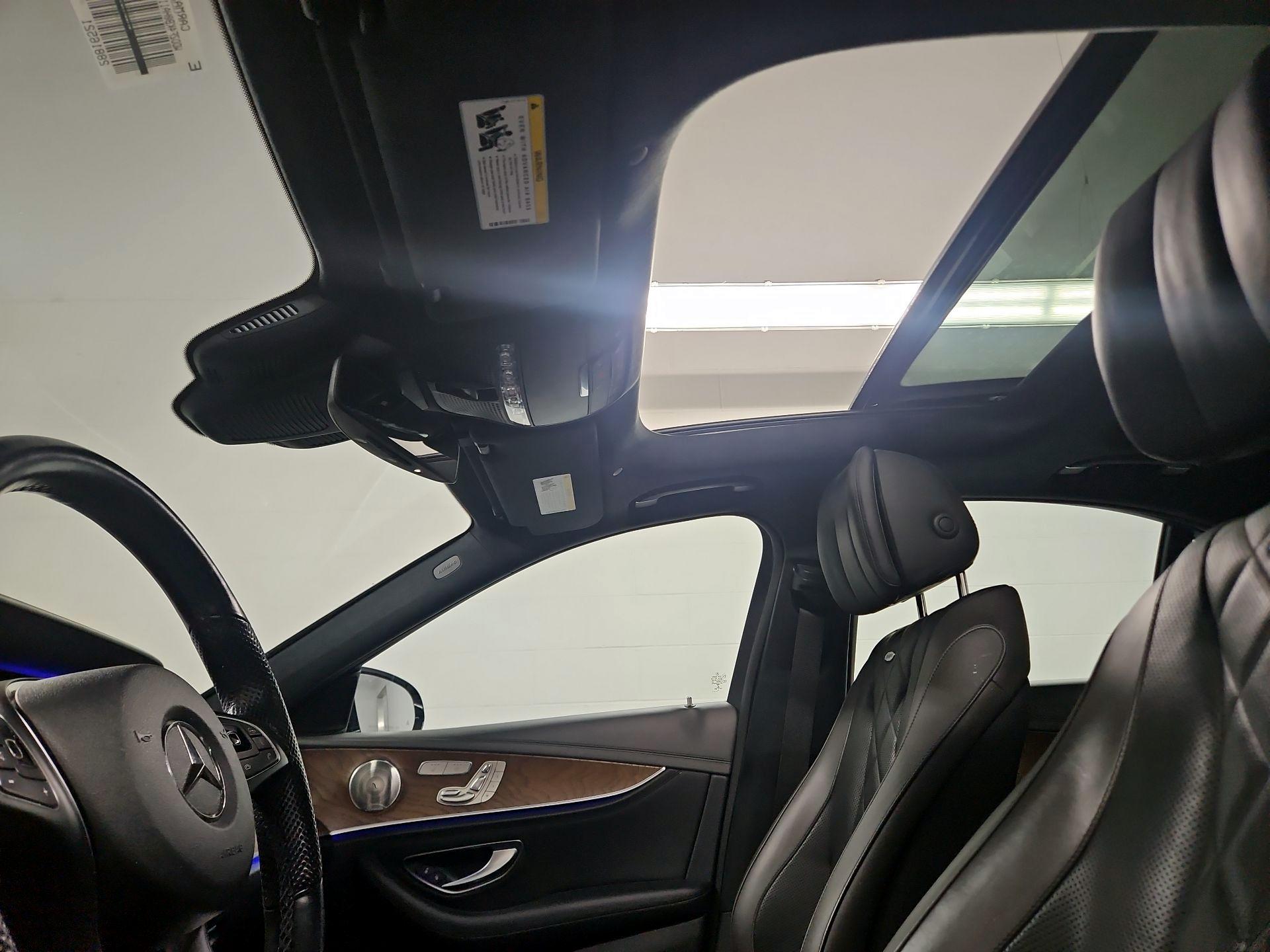 Thumbnail: 2017 Mercedes-Benz E-Class - 20