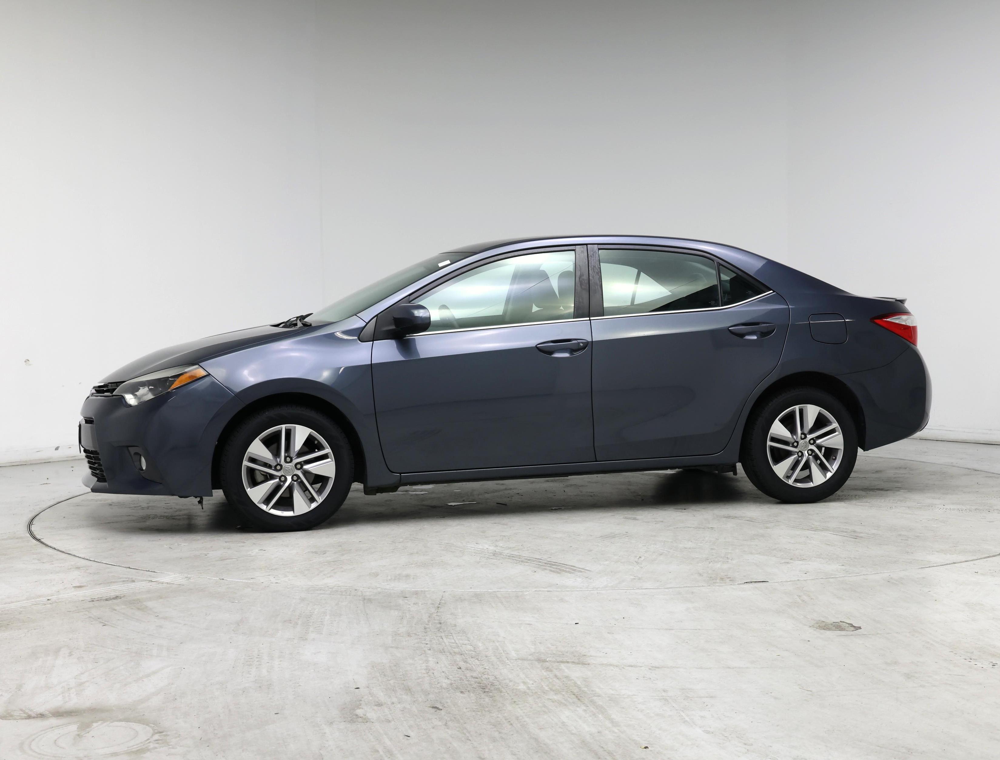 Thumbnail: 2016 Toyota Corolla - 3