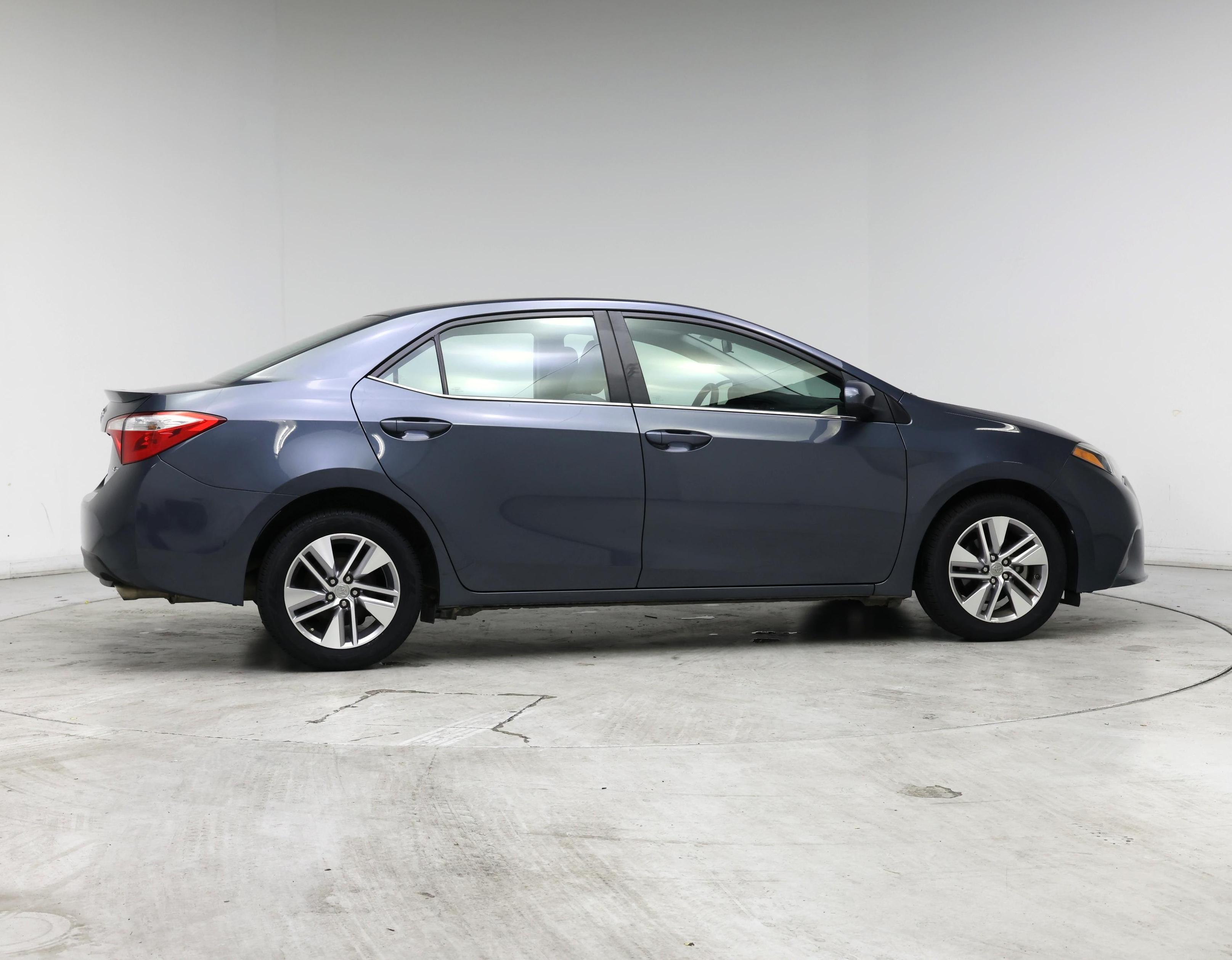 Thumbnail: 2016 Toyota Corolla - 7