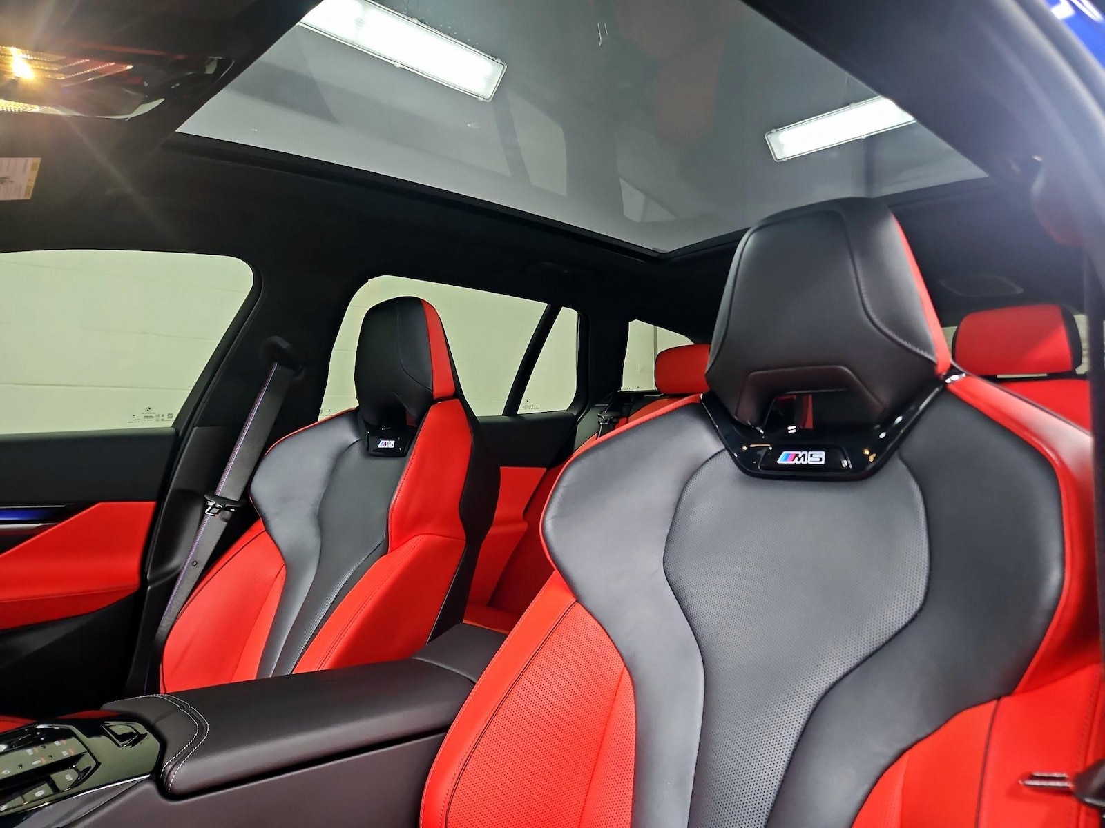 2025 BMW M5 M5 Touring - Photo 21