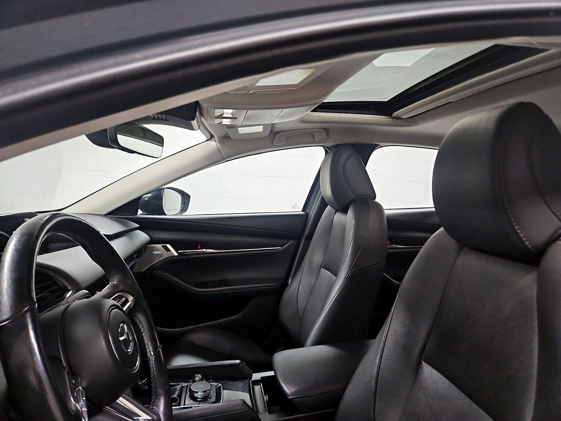 Thumbnail: 2022 Mazda Mazda3 - 20