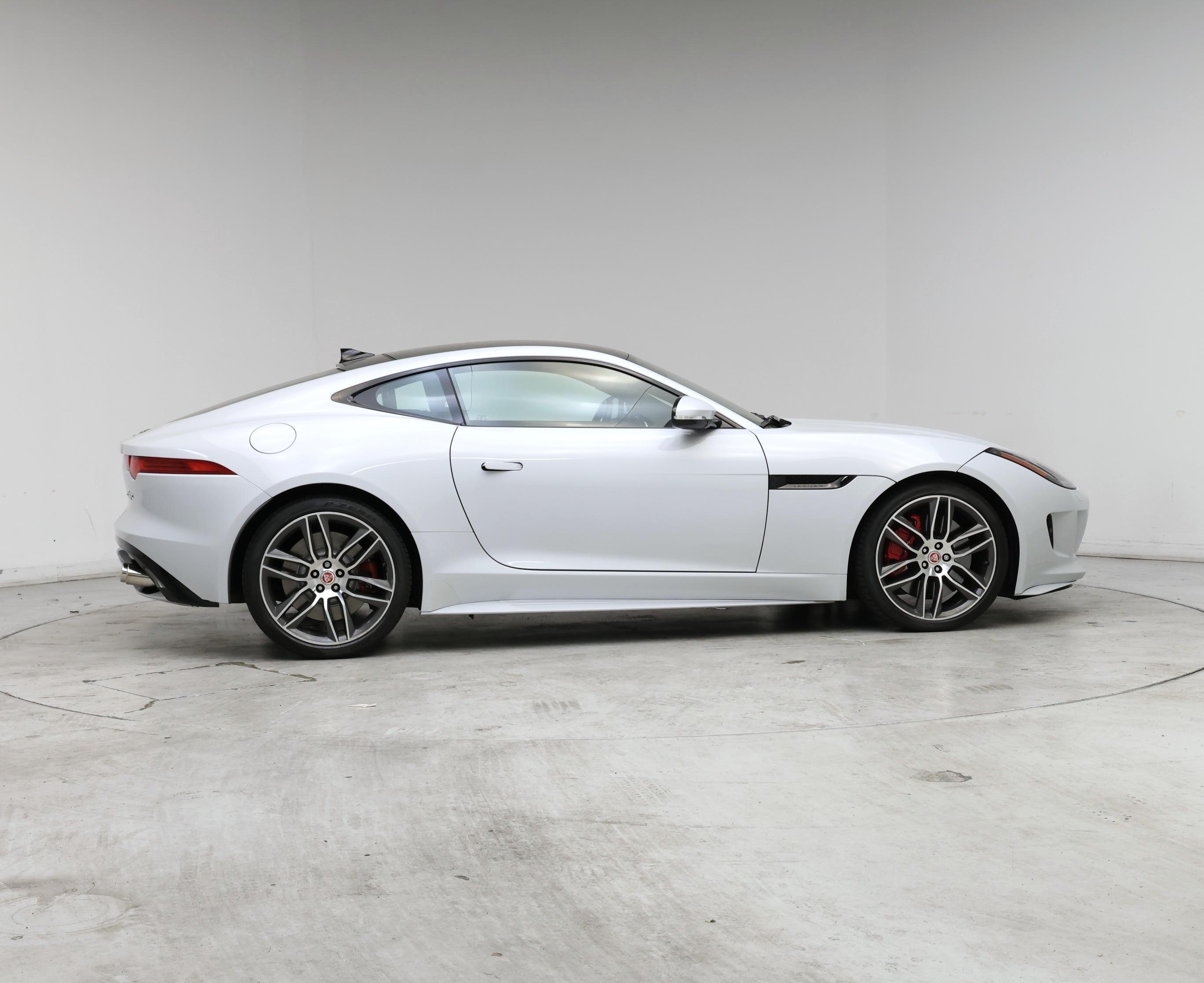 Thumbnail: 2016 Jaguar F-Type - 7