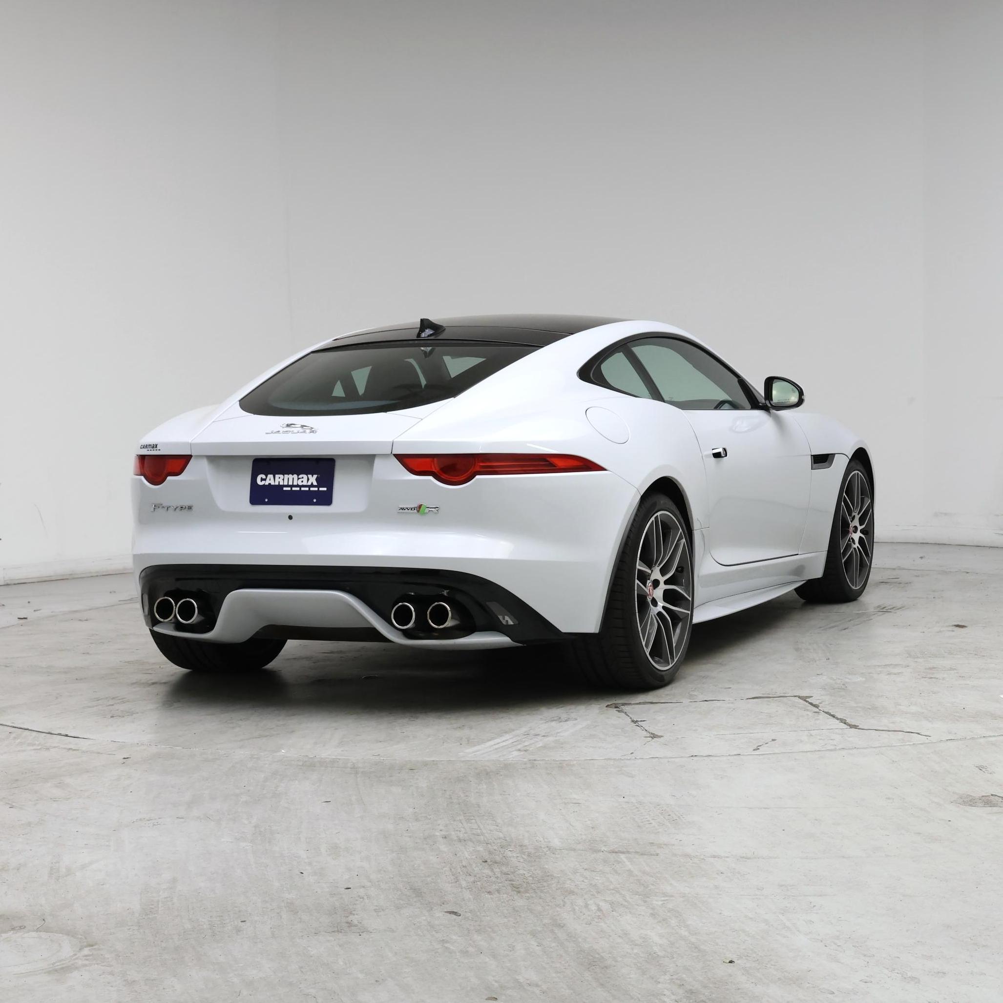 Thumbnail: 2016 Jaguar F-Type - 8