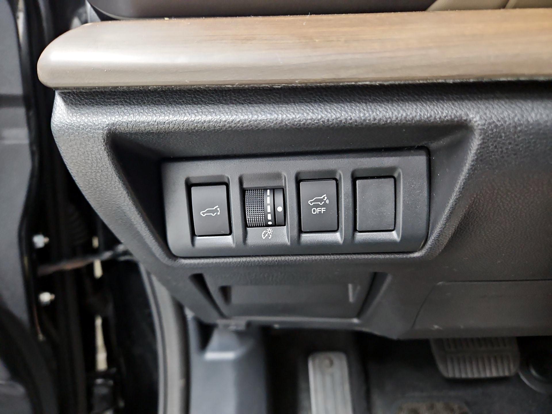 Thumbnail: 2021 Subaru Outback - 13