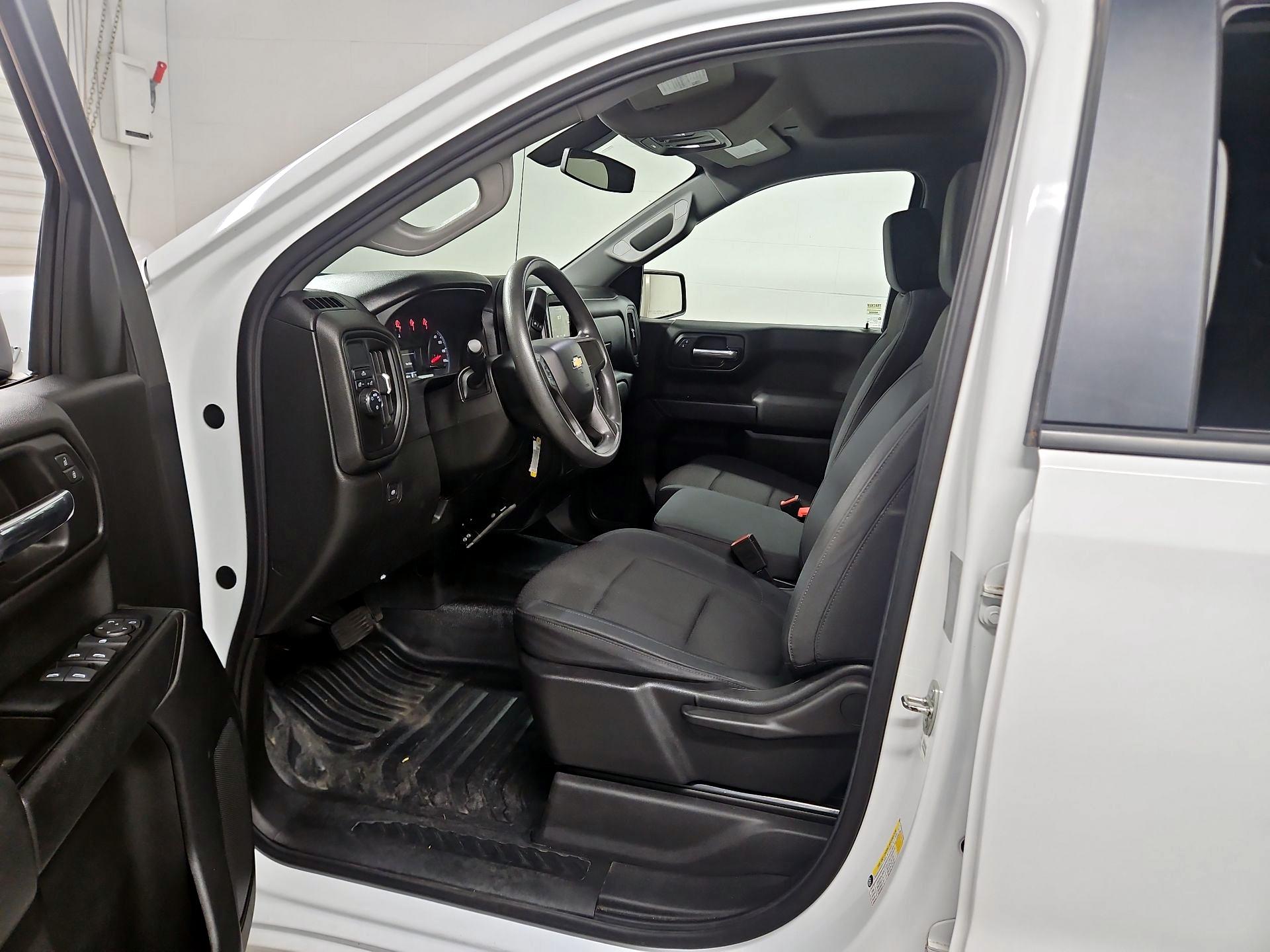 Thumbnail: 2019 Chevrolet Silverado 1500 - 11