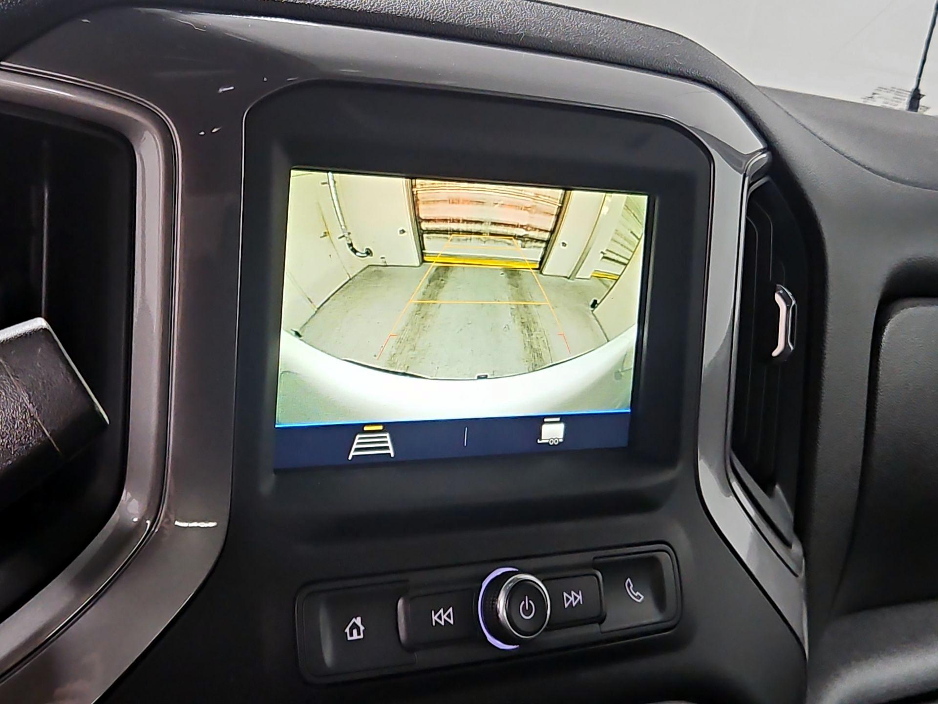 Thumbnail: 2019 Chevrolet Silverado 1500 - 14