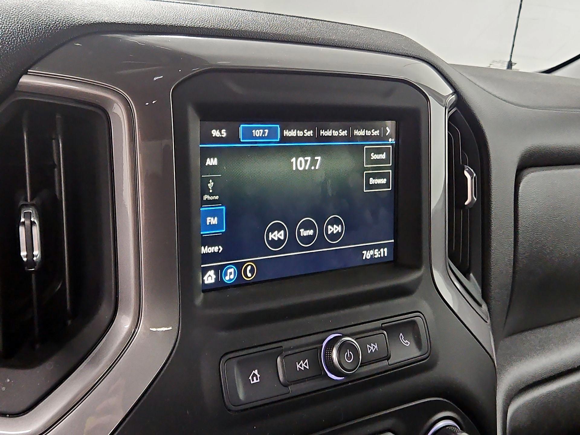 Thumbnail: 2019 Chevrolet Silverado 1500 - 15